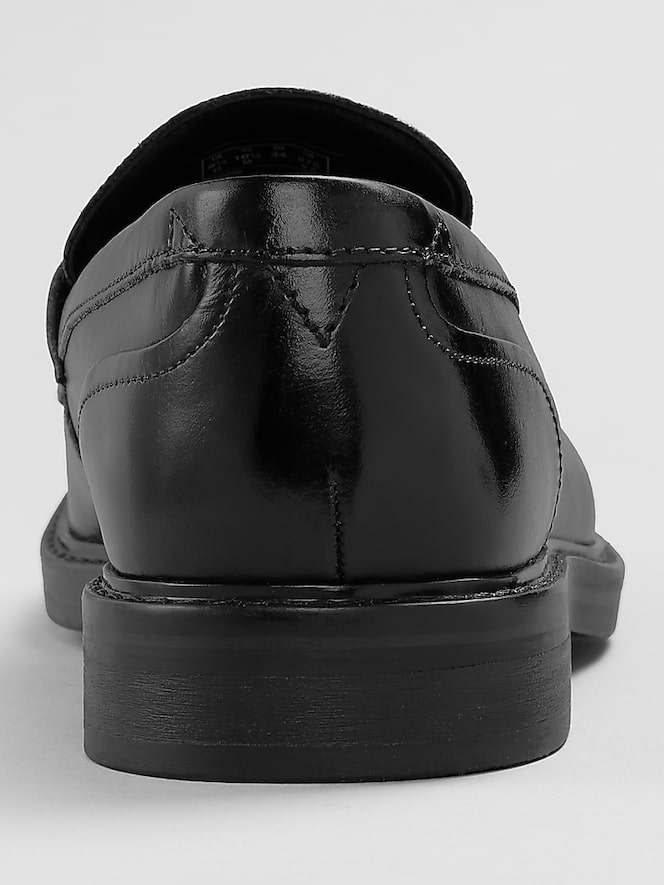 Clarks Aldwin Step Moc Toe Slip On Shoes
