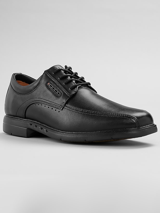 Clarks Un Kendric Way Bike Toe Oxfords