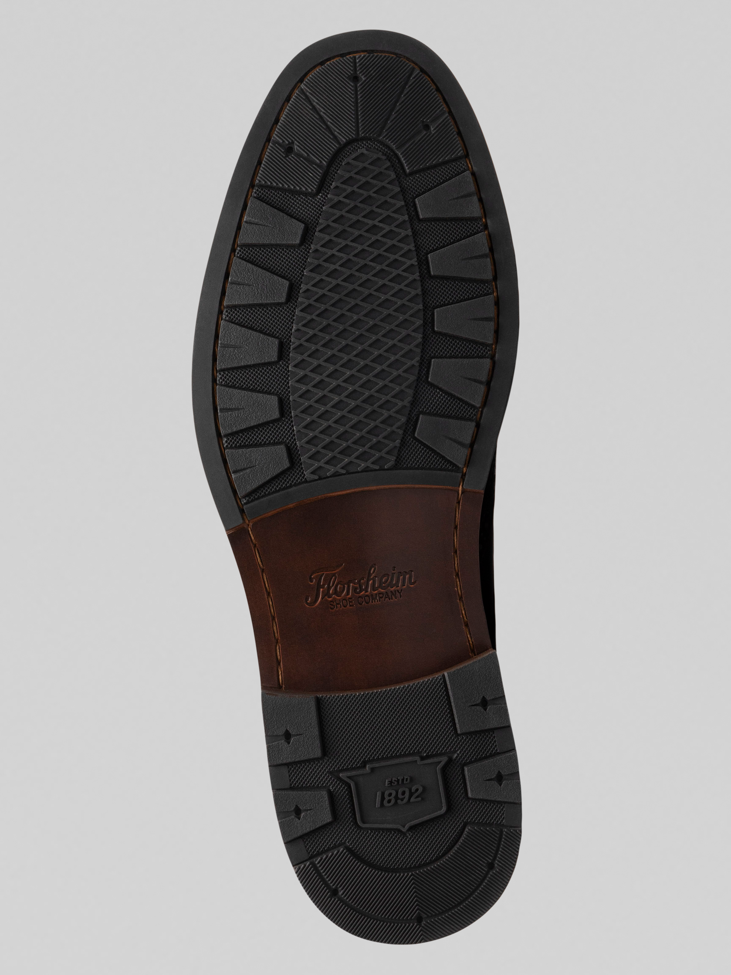 Anthem Plain Toe Chukka Boots