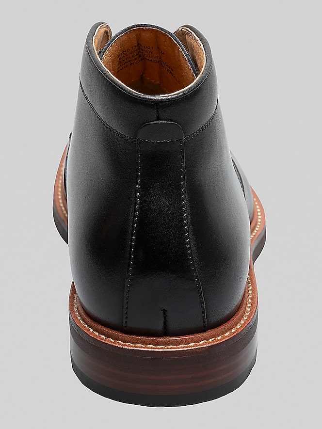 Florsheim Anthem Plain Toe Chukka Boots