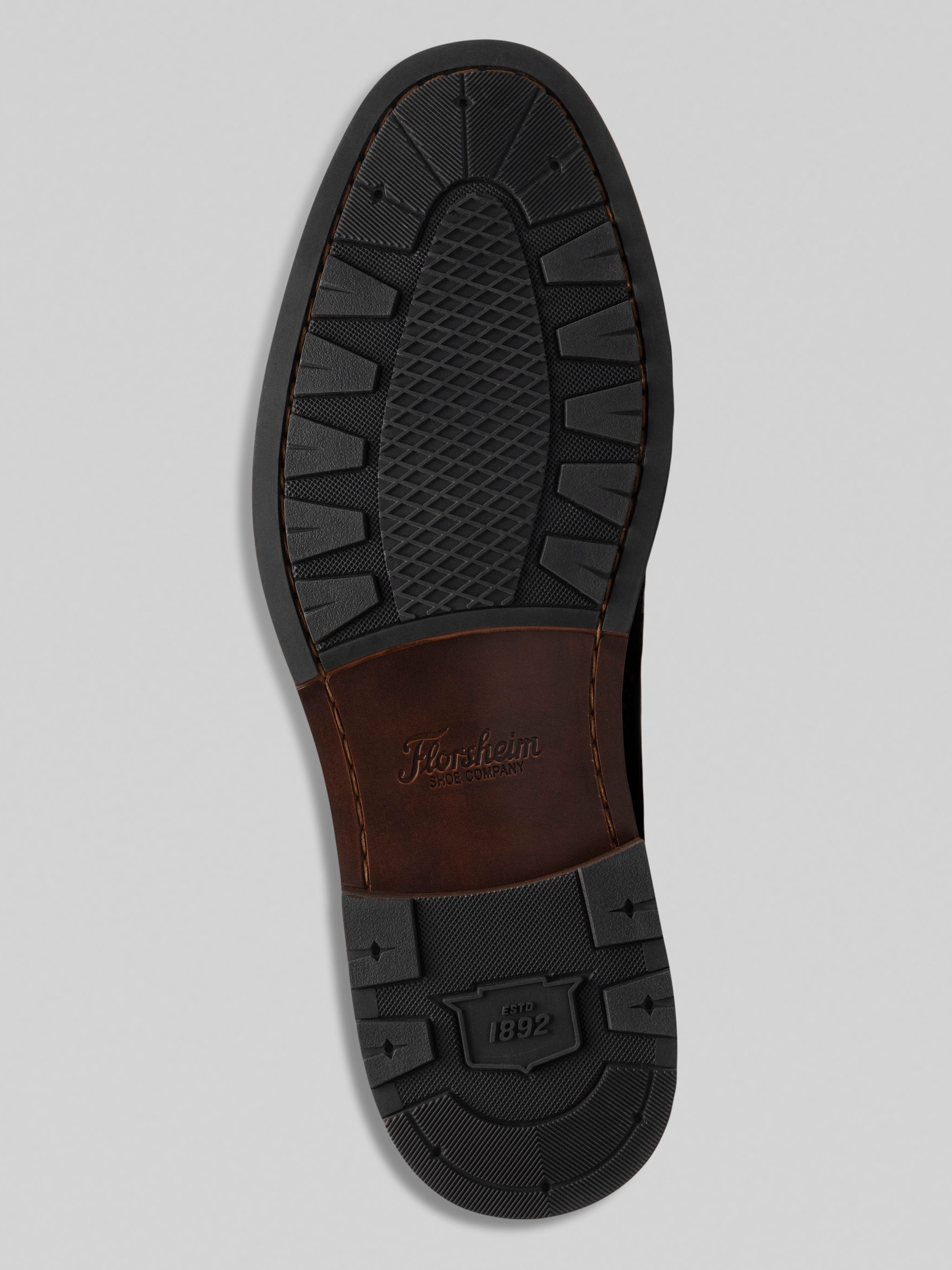 Anthem Plain Toe Chukka Boots