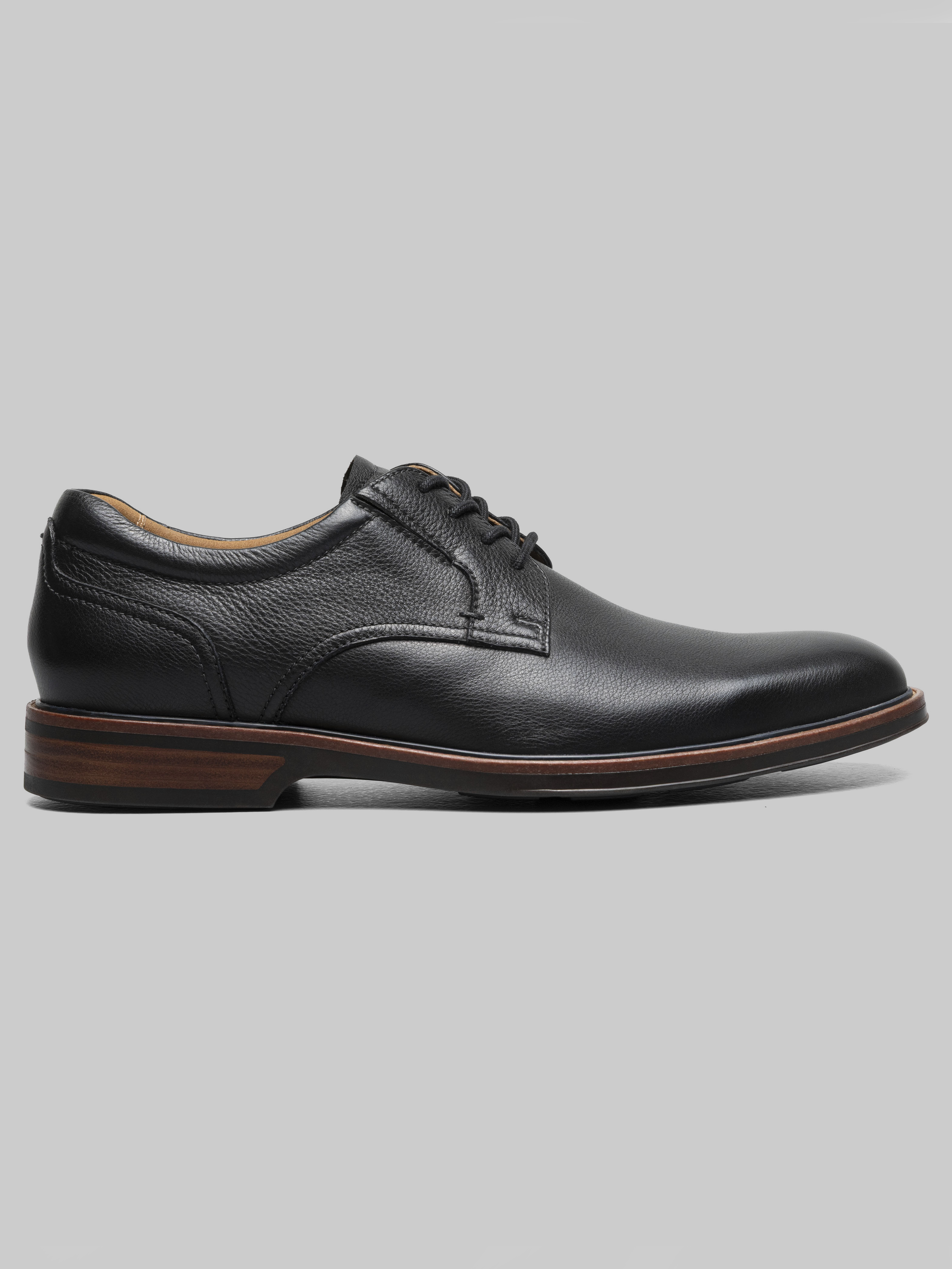 Traveler Plain Toe Oxfords