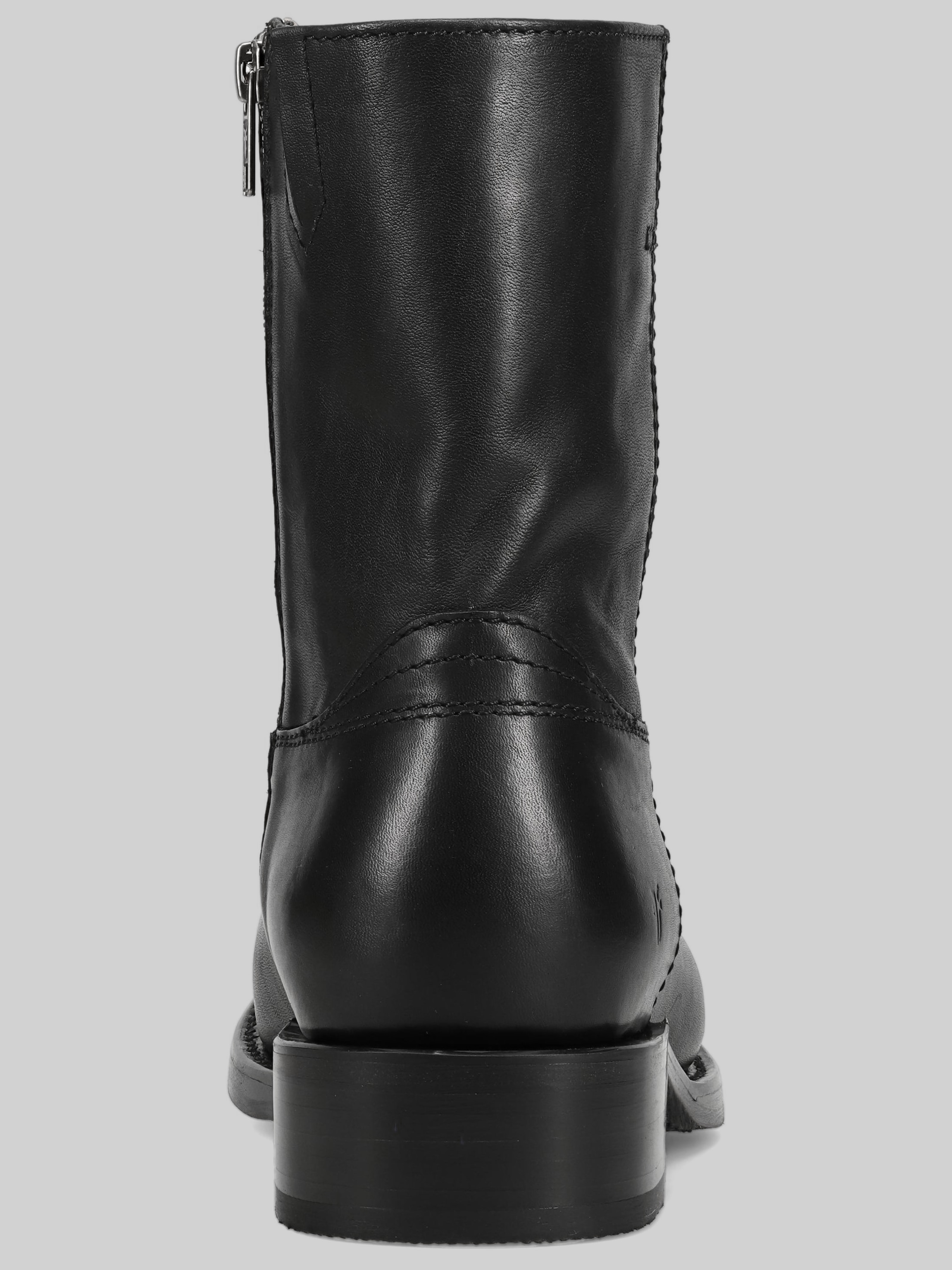 Campus Plain Toe Boots