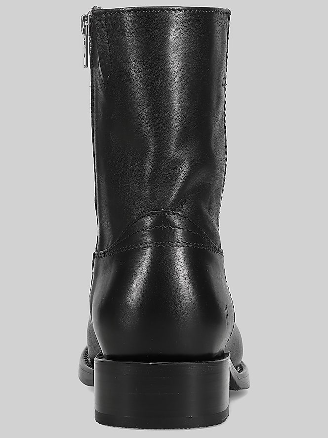 Frye Campus Plain Toe Boots