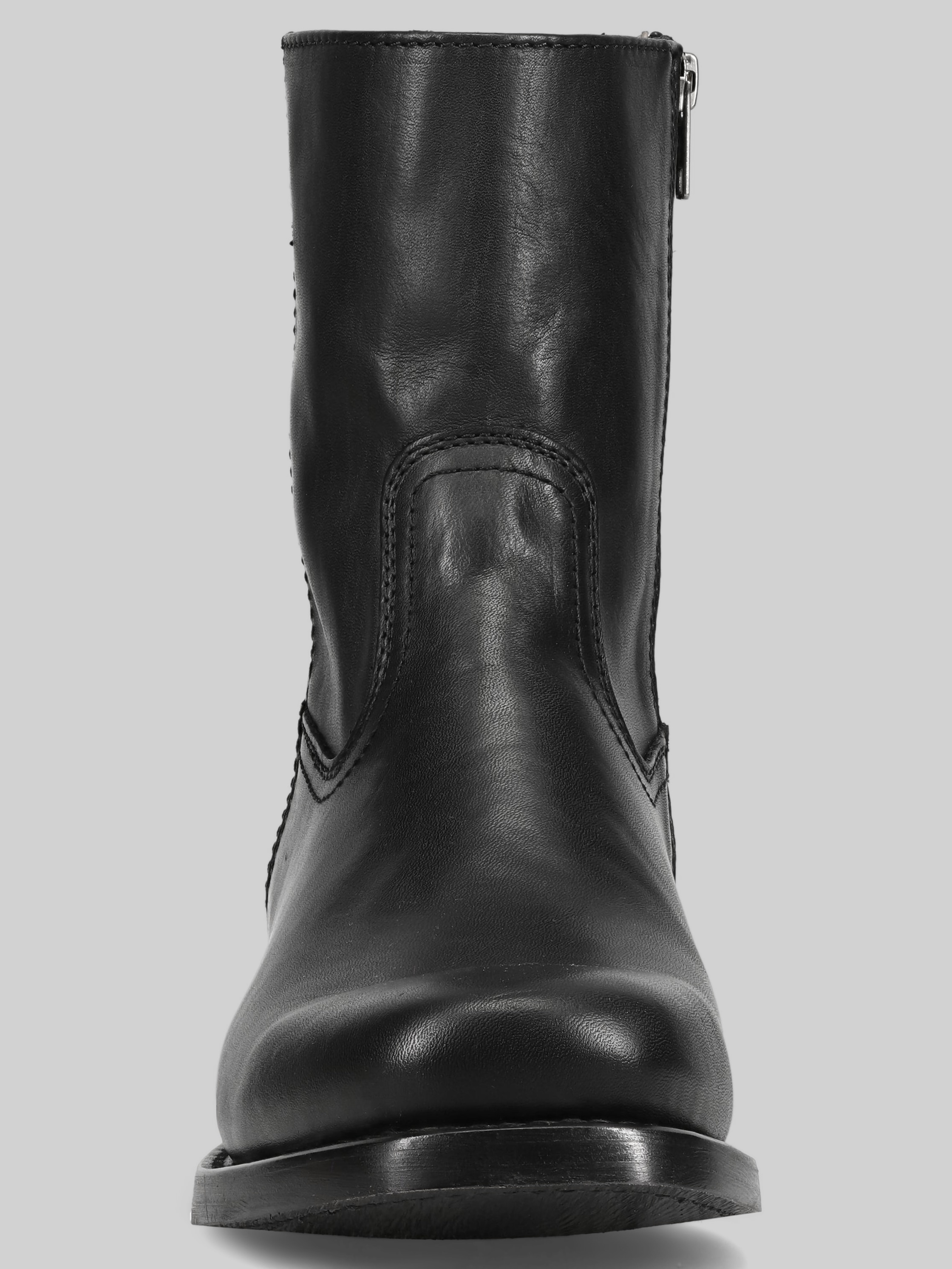 Campus Plain Toe Boots