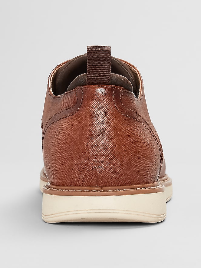 Joseph Abboud Plain Toe Hybrid Oxfords