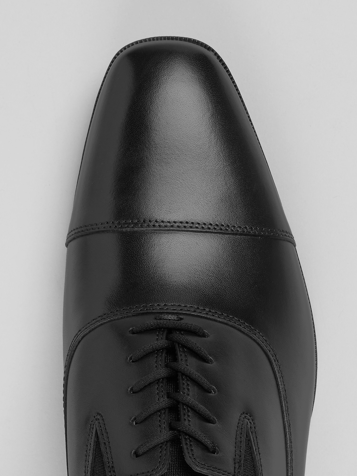 CHILLFLEX Cap Toe Dress Shoes