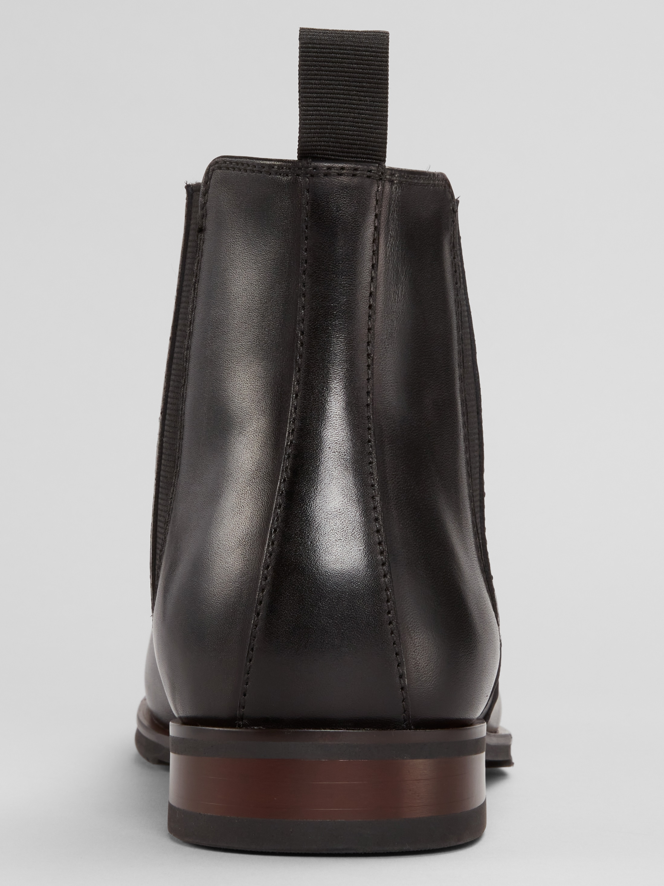 Crest Cap Toe Chelsea Boots