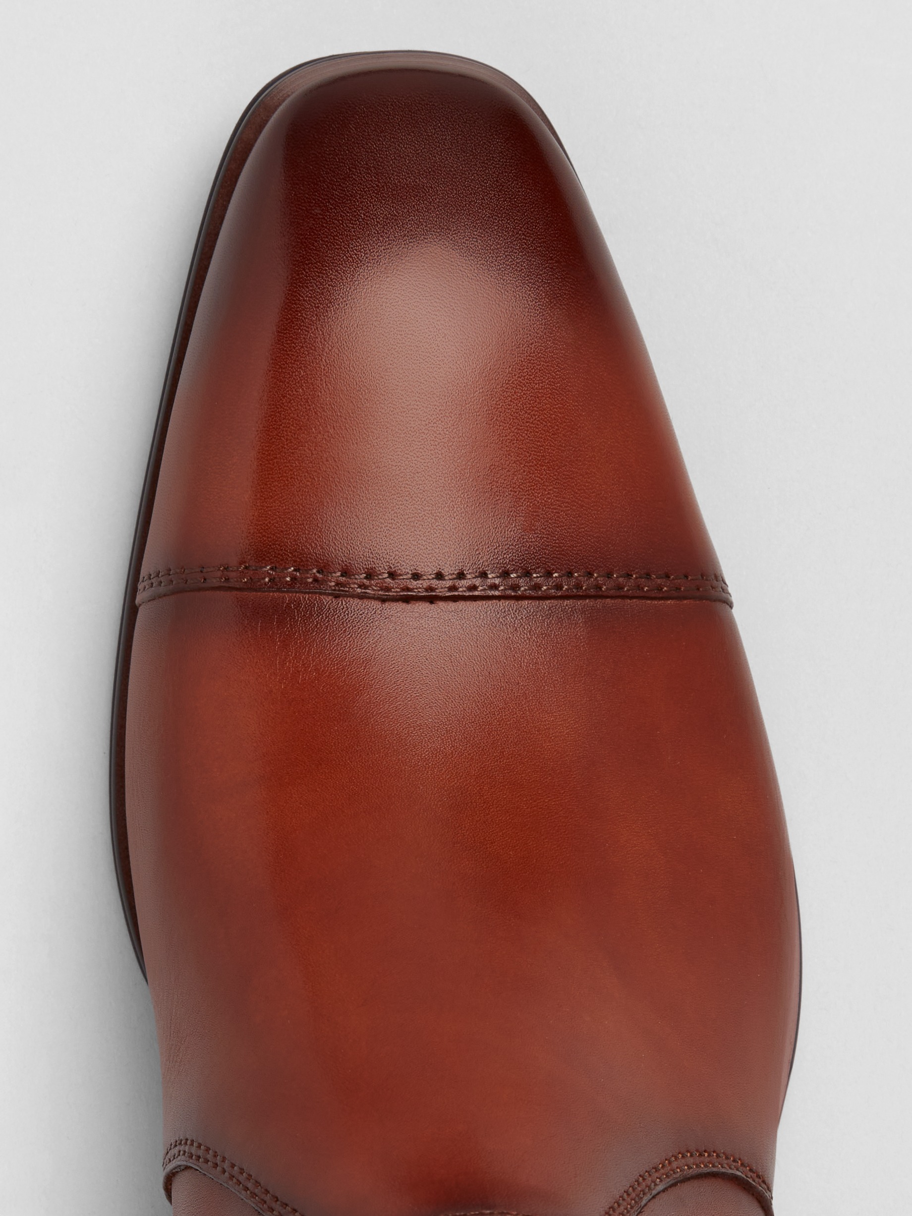 Crest Cap Toe Chelsea Boots