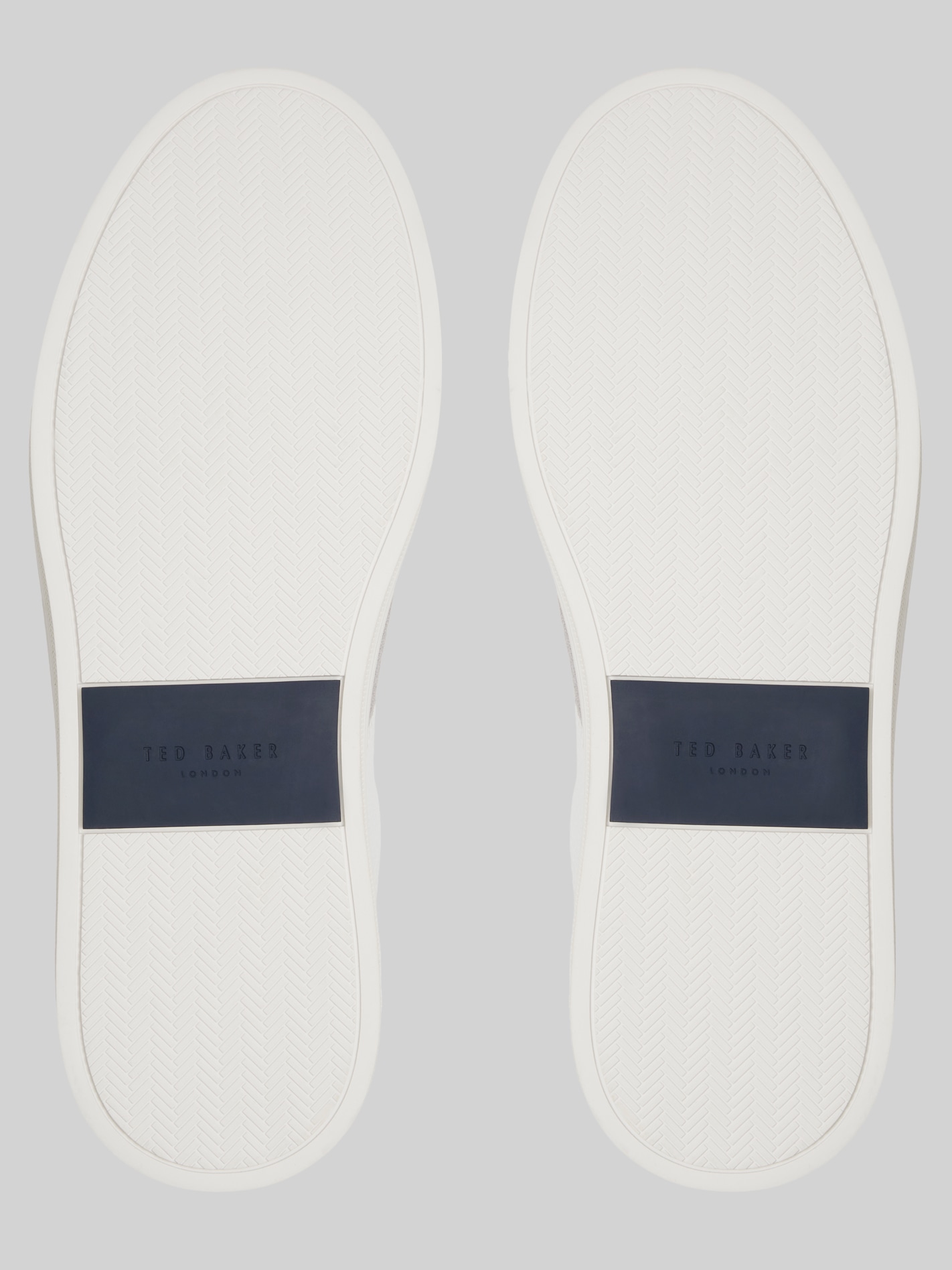 Brentford Lace Up Sneakers
