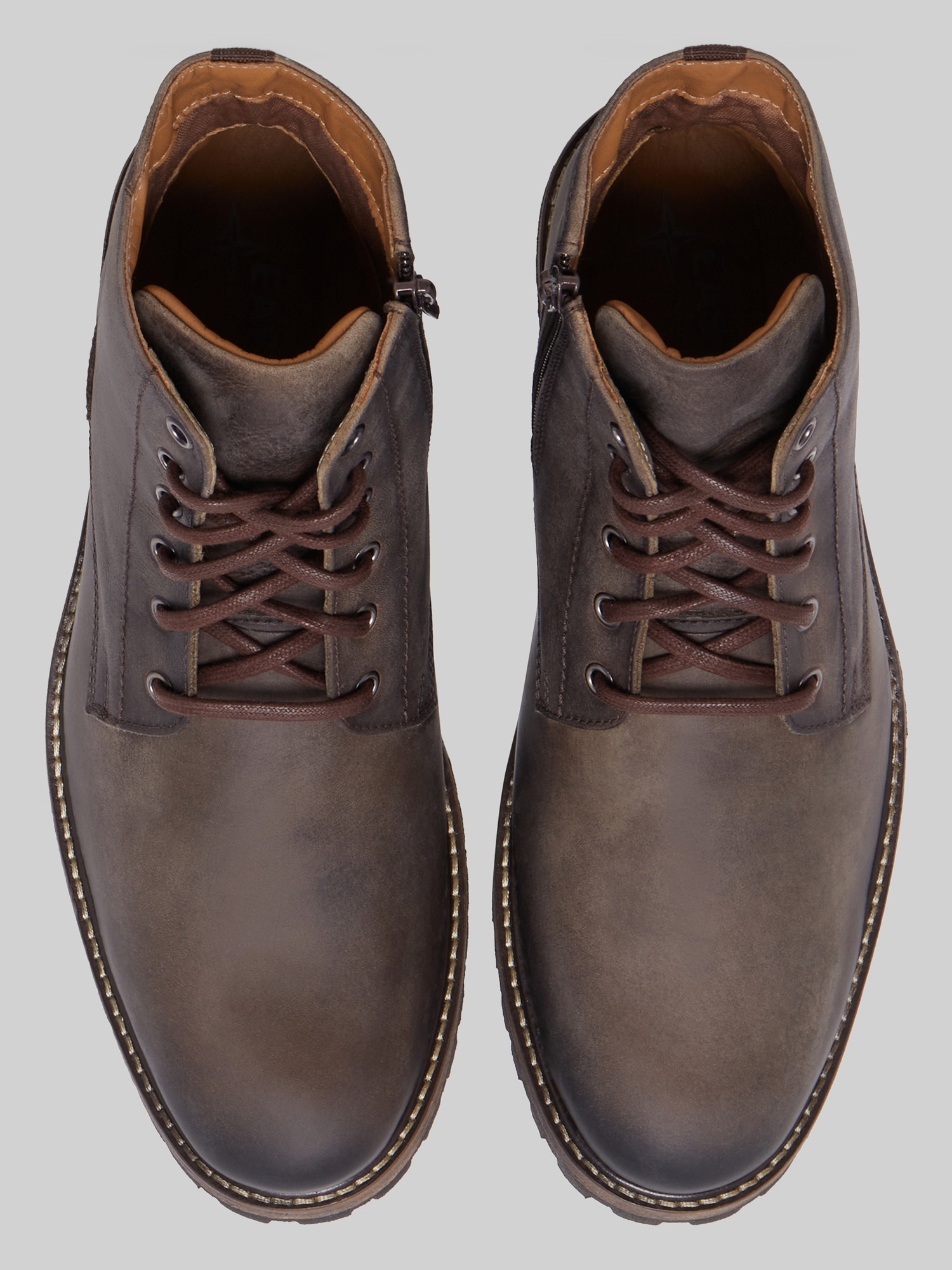 Hoyt Plain Toe Zipper Boots