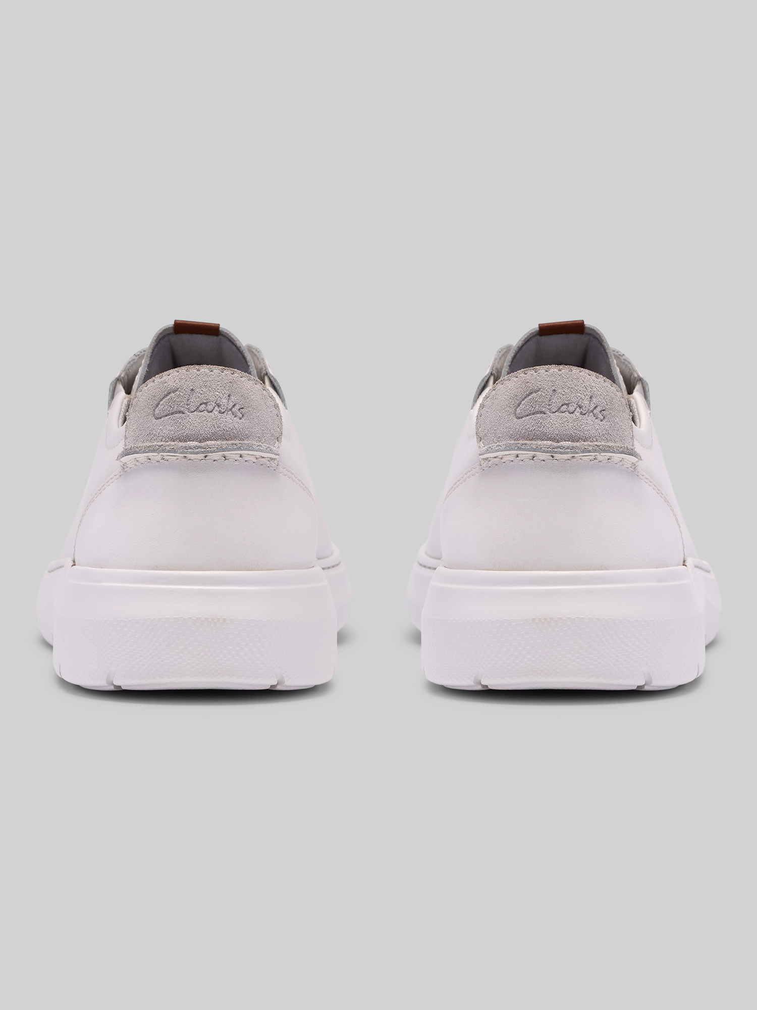 Flexwell Sneakers