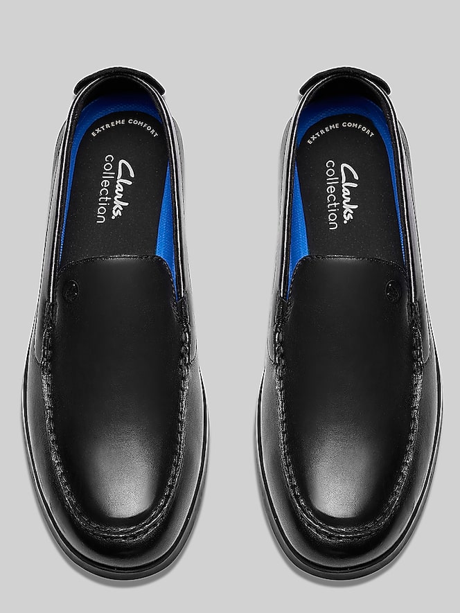 Clarks Flexway Step Moc Toe Casual Slip-On Shoes, Black Smooth - Image 4 of 5
