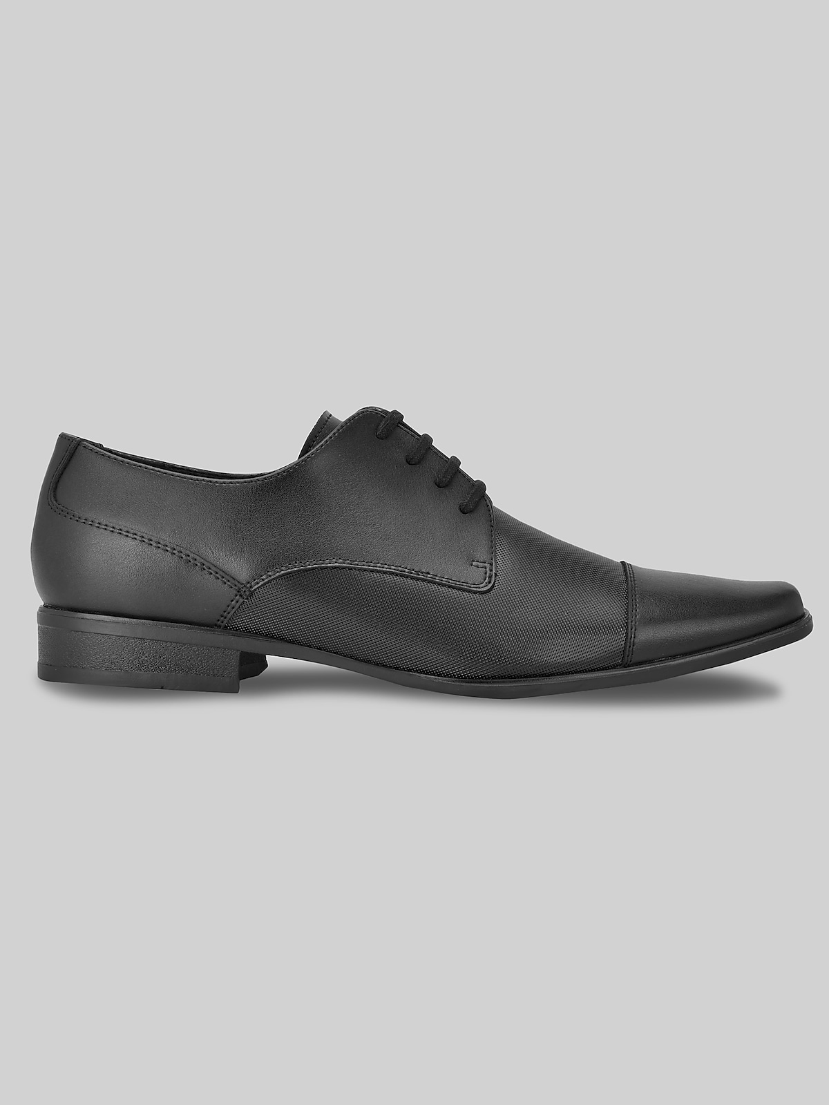 Calvin Klein Cap Toe Shoes 9 Calvin Klein Womens Fiana Leather Cap Toe Ballet Flats  main image 4