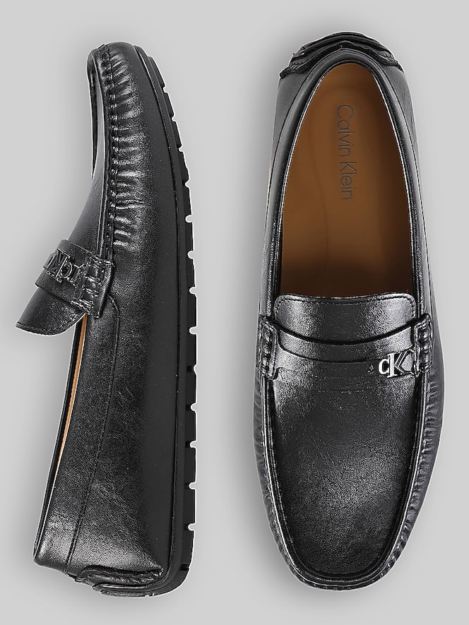Calvin Klein Fasek Casual Slip-On Moc Toe Loafer