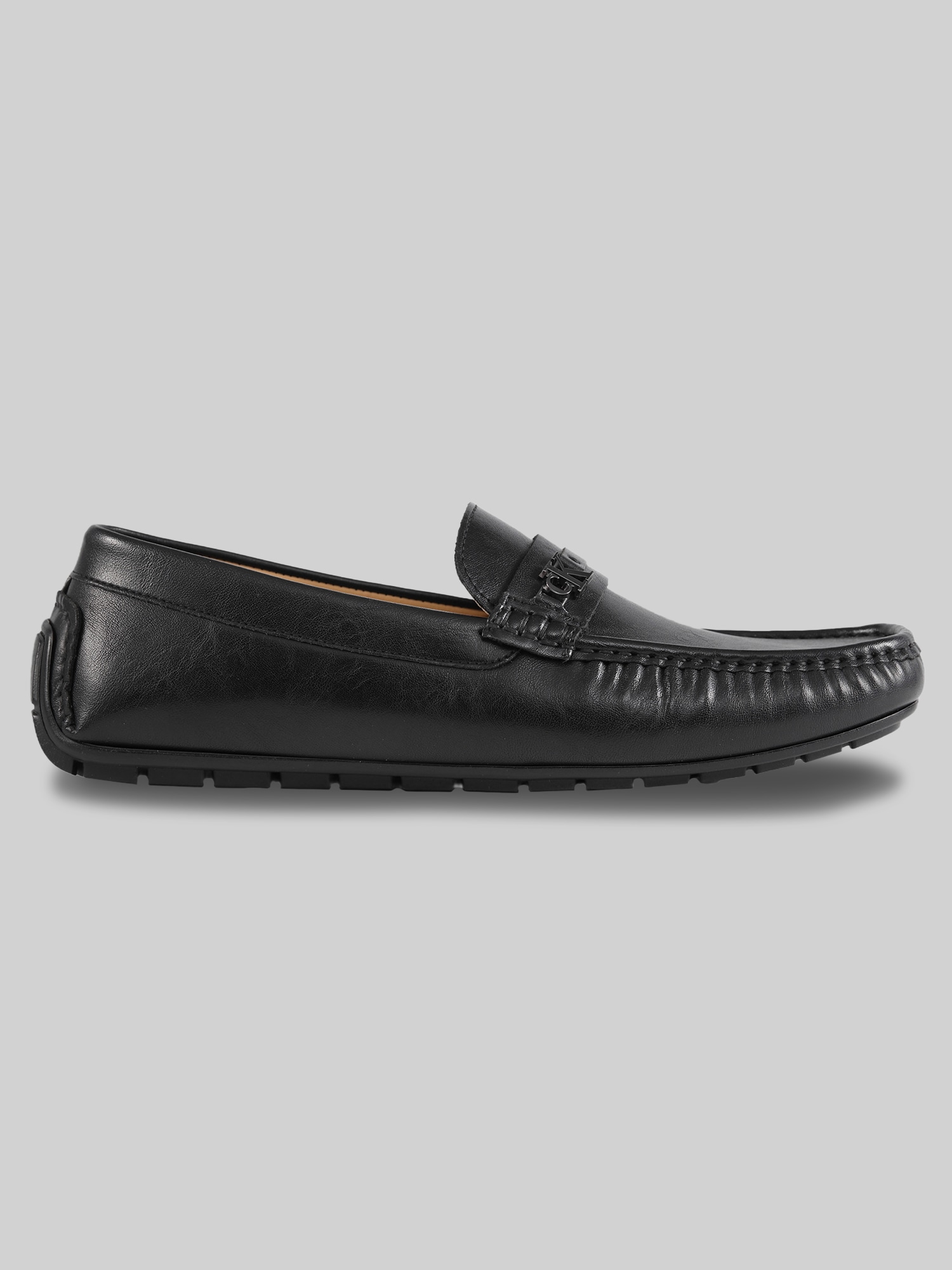 Fasek Casual Slip-On Moc Toe Loafer