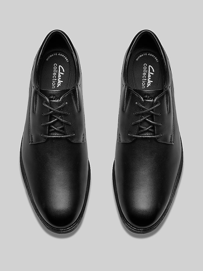 Clarks Steadwell Lace Up Oxfords