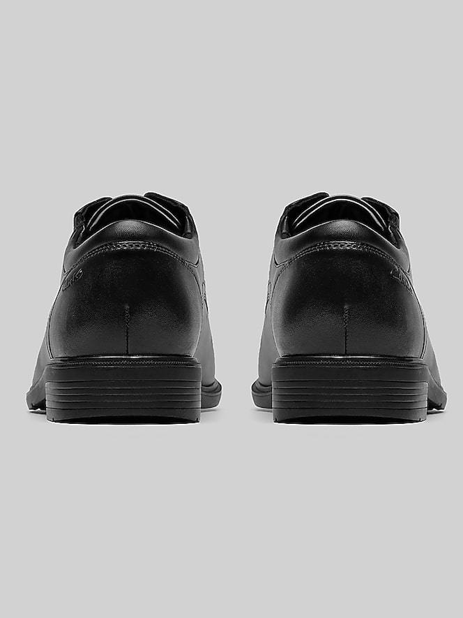 Clarks Steadwell Lace Up Oxfords