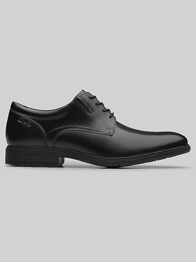 Clarks Steadwell Lace Up Oxfords