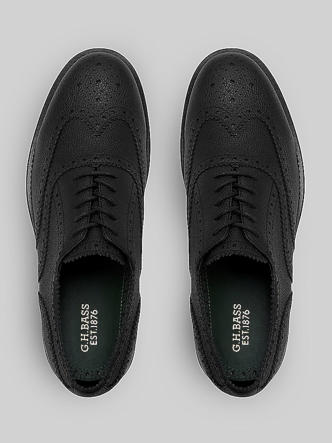 G.H.BASS Wilton Wingtip Oxfords
