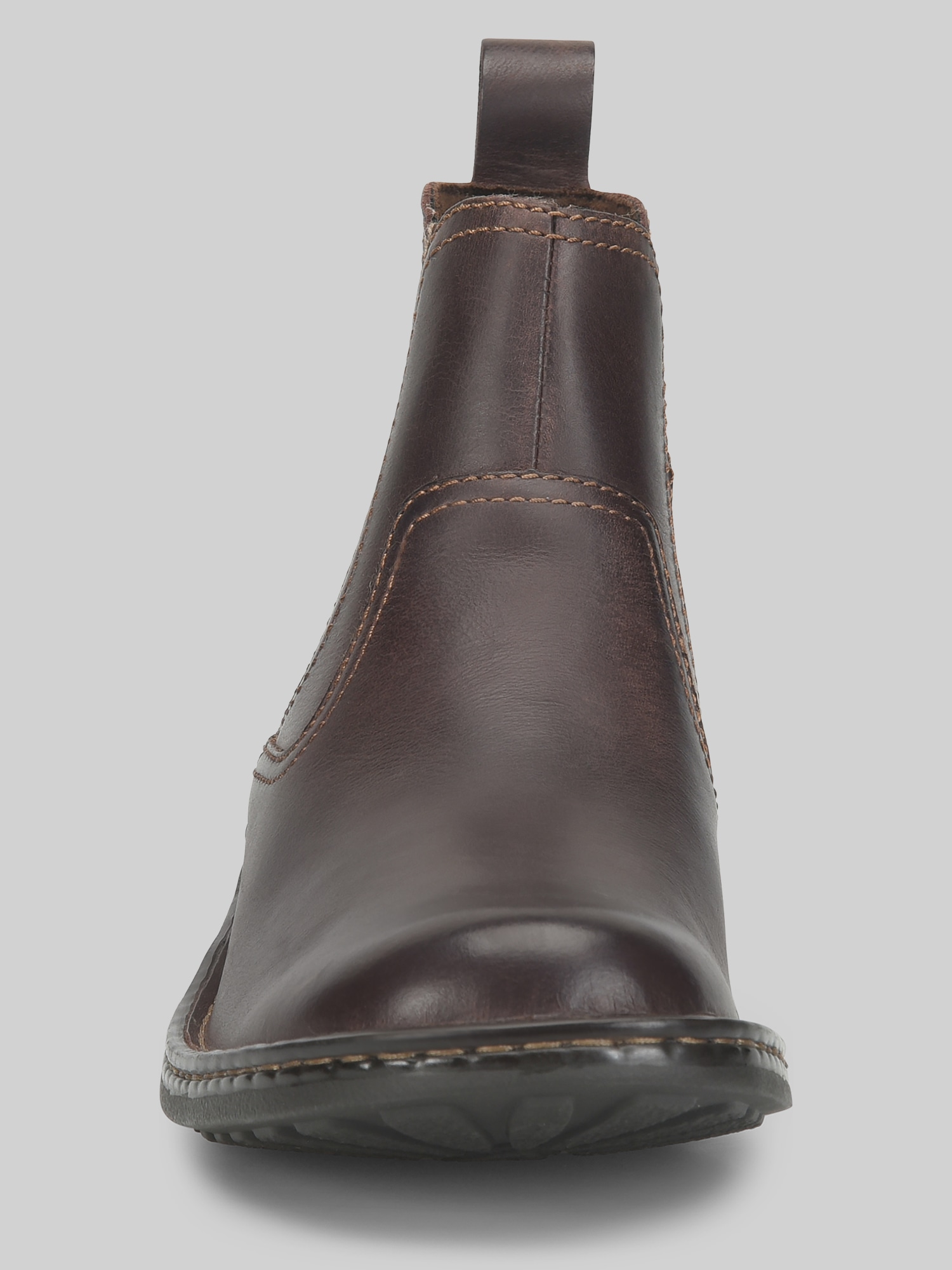 Hemlock Plain Toe Chelsea Boots