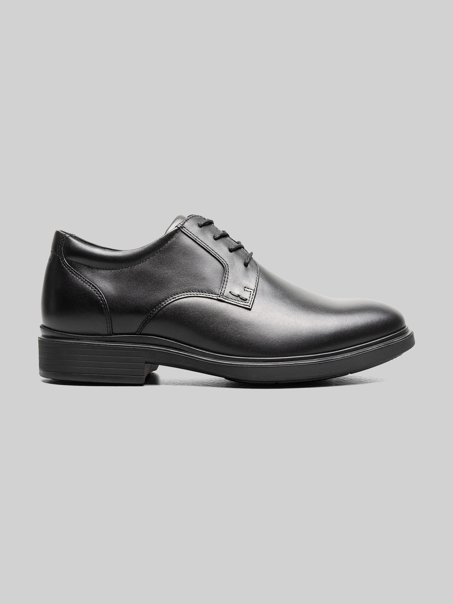 Forecast II Waterproof Plain Toe Oxfords