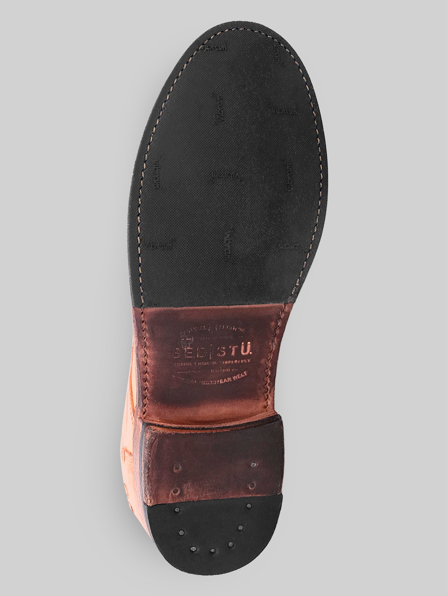 Clyde Plain Toe Mid Boots