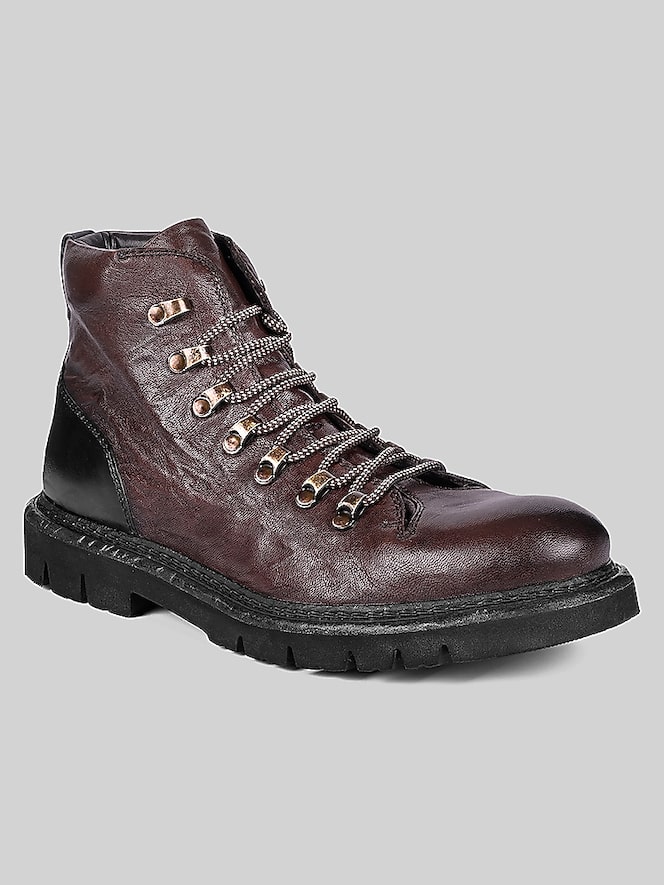 Roan Main Lace-Up Boots