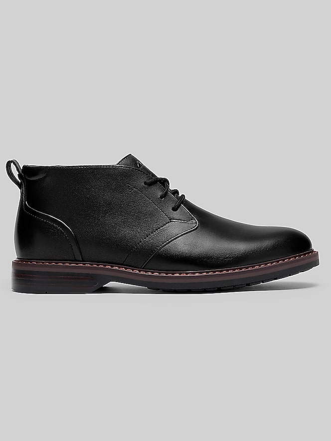Clarks Aldwin2 Plain Toe Chukka Boot