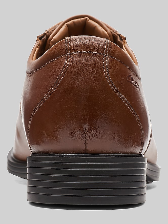 Clarks Whiddon Cap Toe Oxford