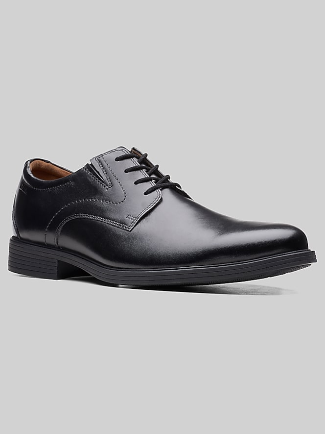 Clarks Whiddon Plain Toe Oxford
