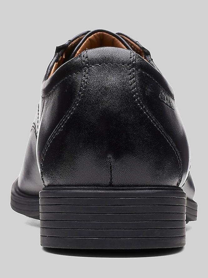 Clarks Whiddon Plain Toe Oxford