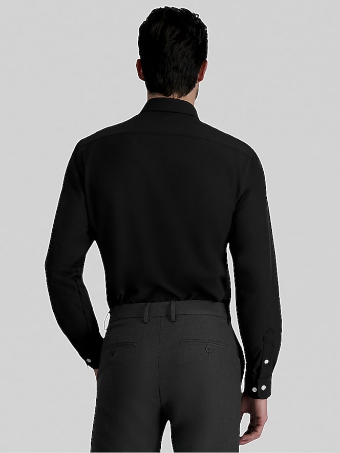Haggar Smart Wash Classic Fit Solid Color Dress Shirt