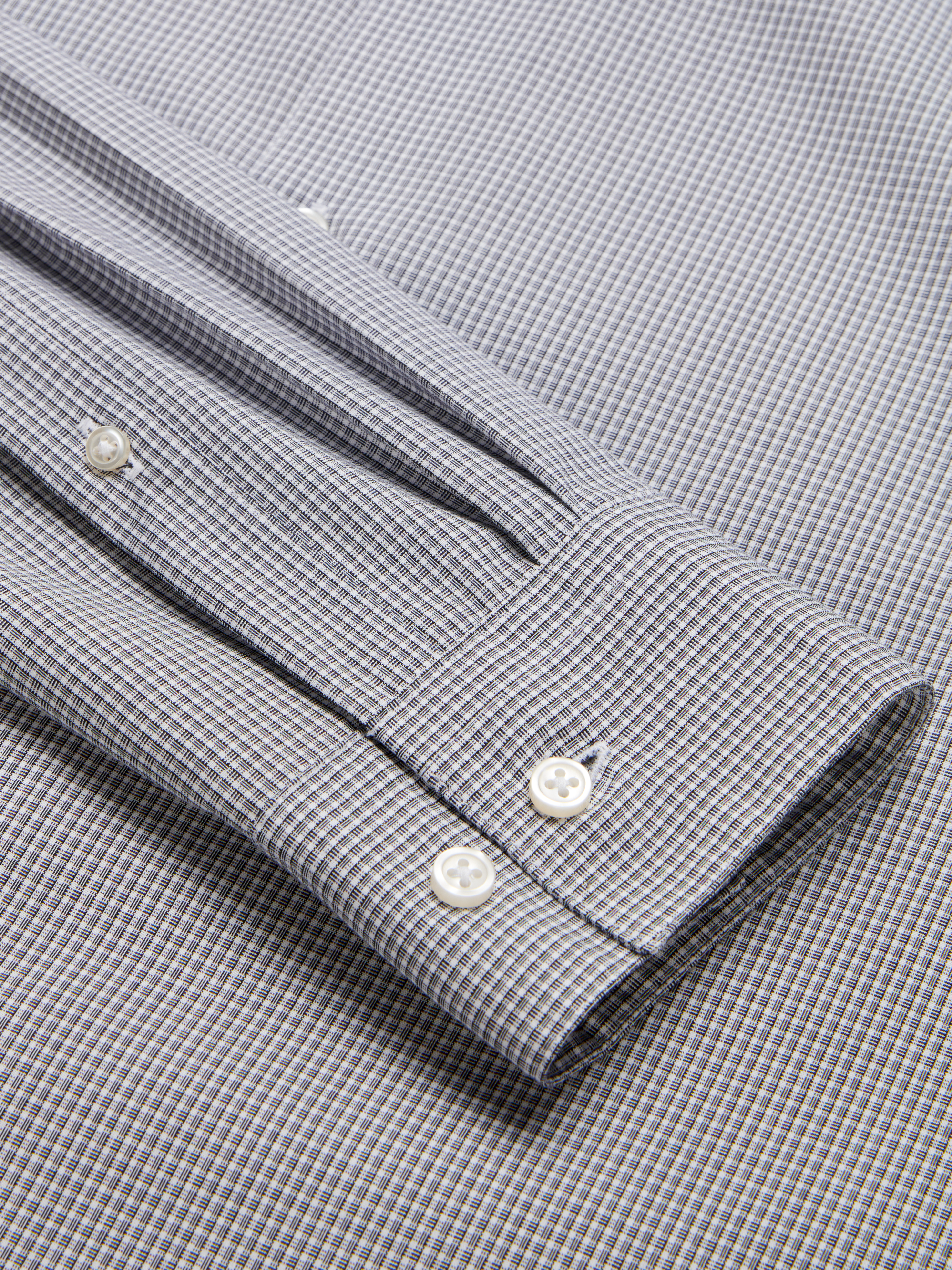 Slim Fit Performance Stretch Dress Shirt