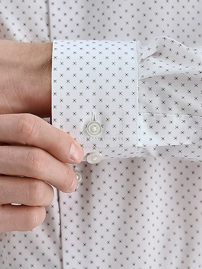 Haggar Slim Fit Neat Dress Shirt
