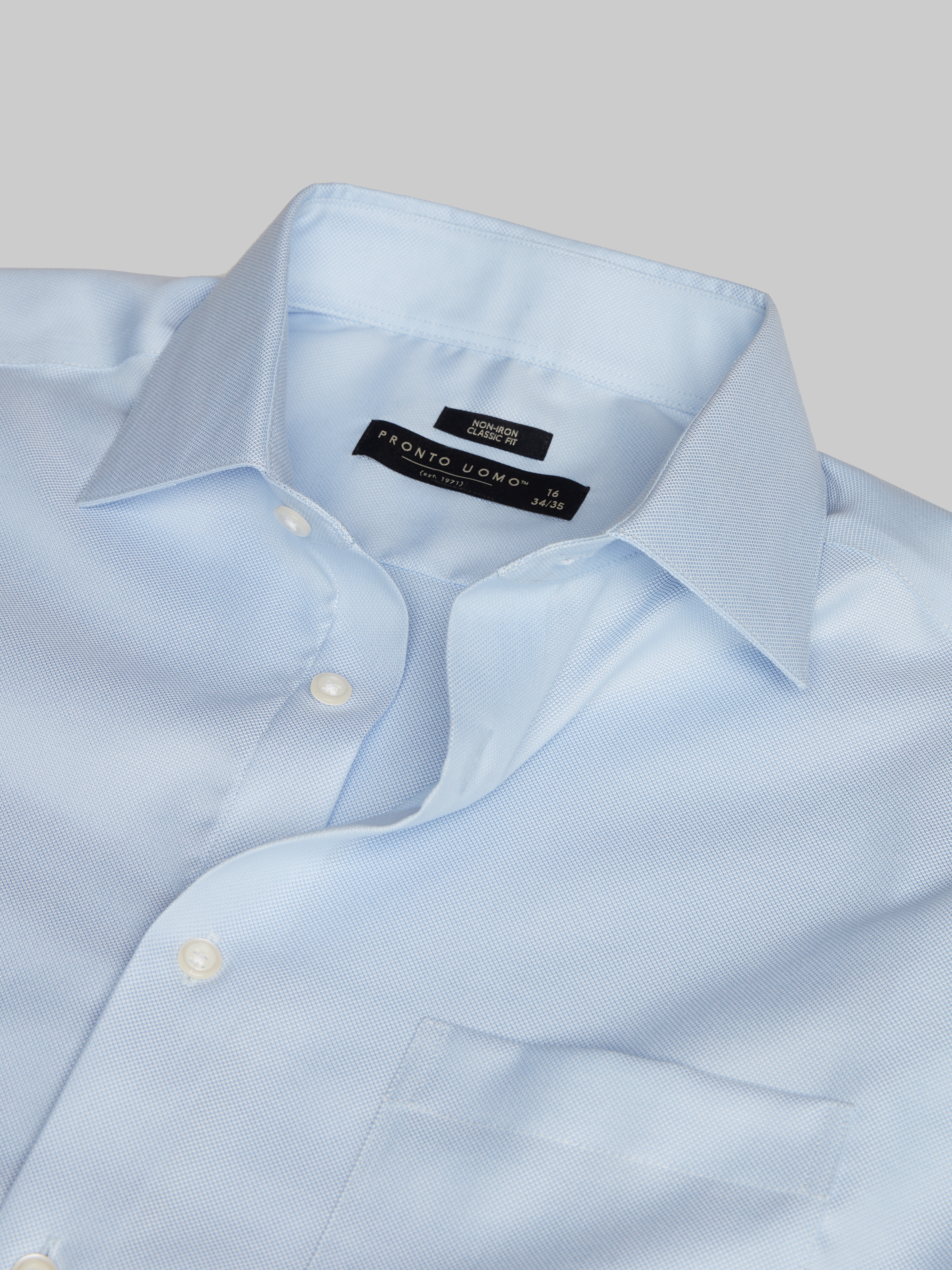 Queens Oxford Classic Fit Dress Shirt