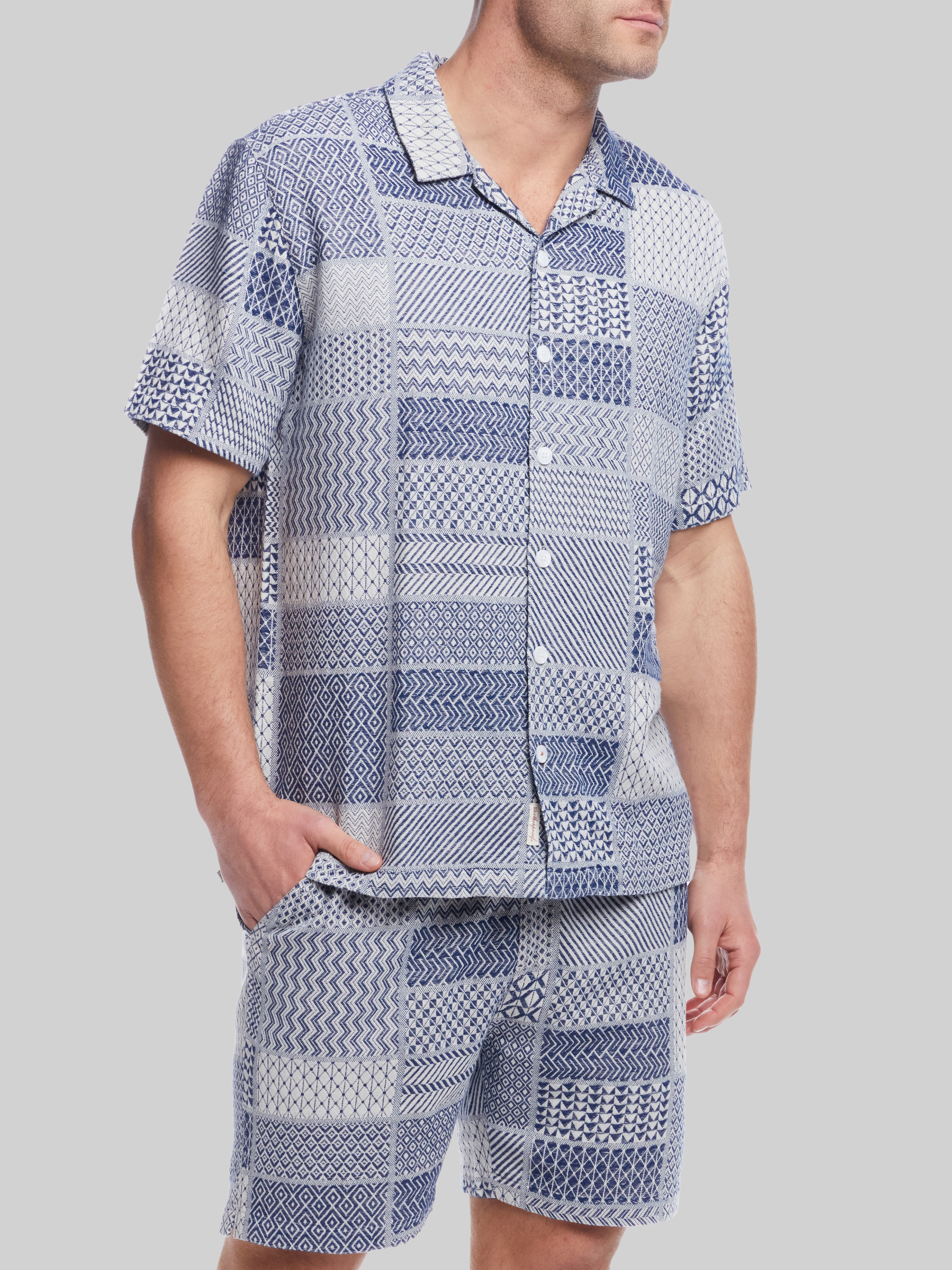 Classic Fit Short Sleeve Jacquard Camp Shirt