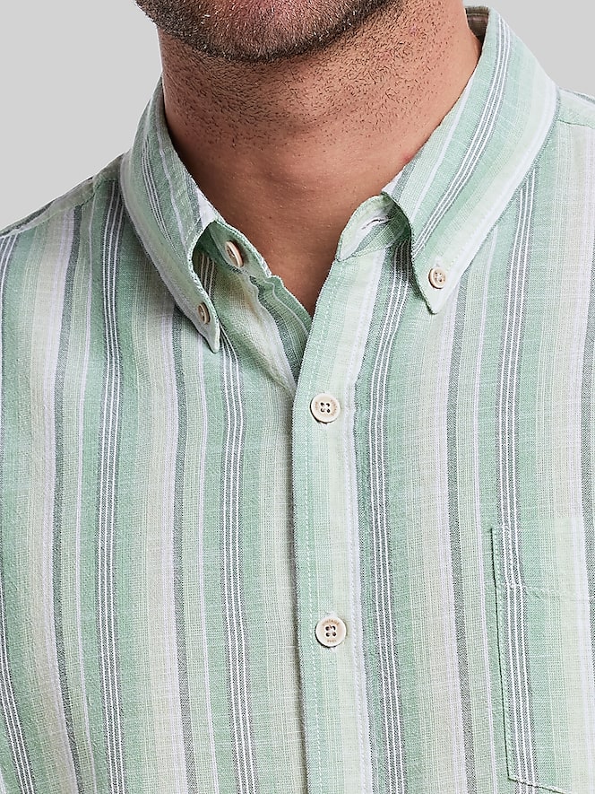 Weatherproof Vintage Classic Fit Button Up Shirt