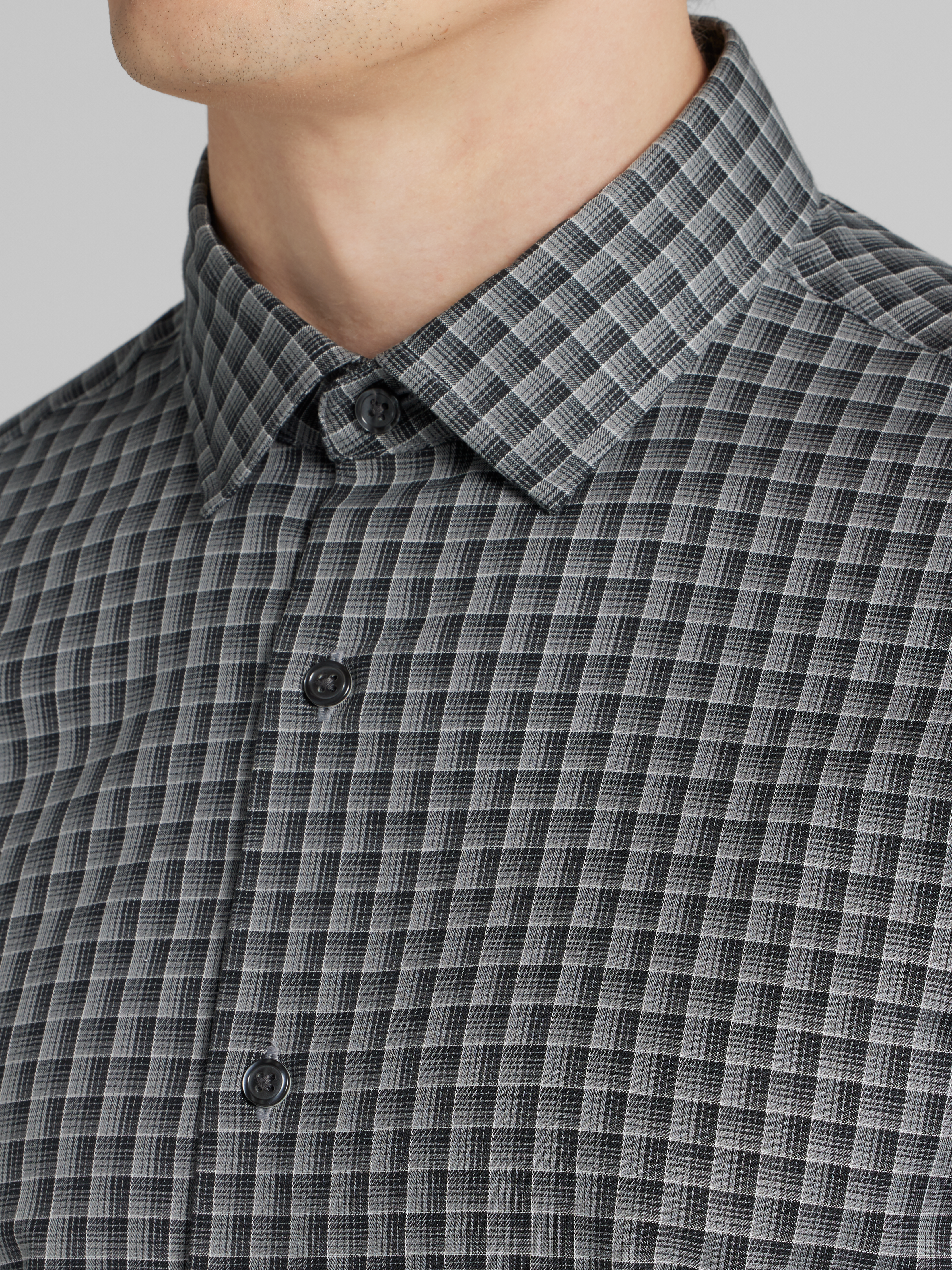 CHILLFLEX Slim Fit 4-Way Stretch Button Up Shirt