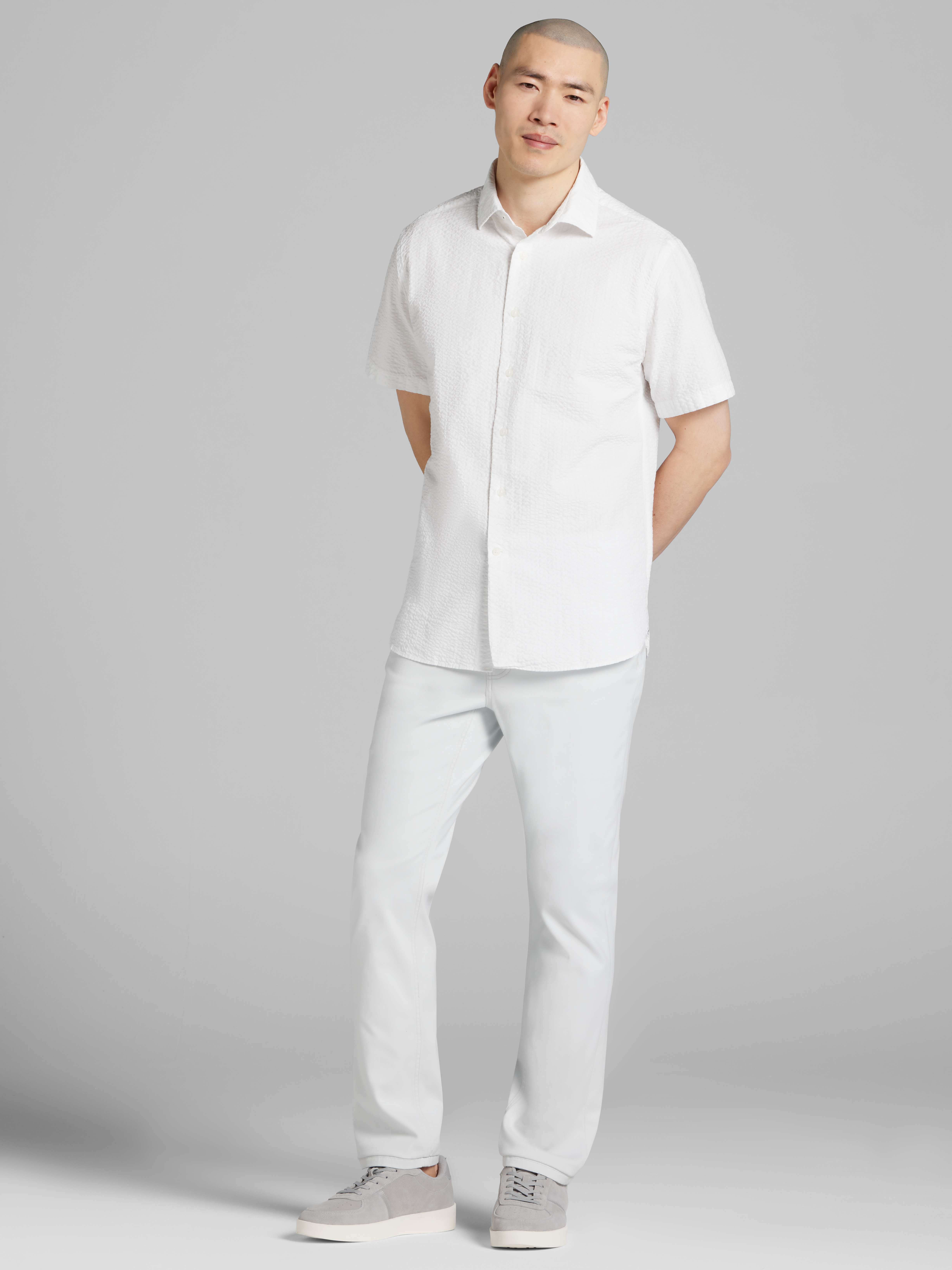 Modern Fit Seersucker Button Up Shirt