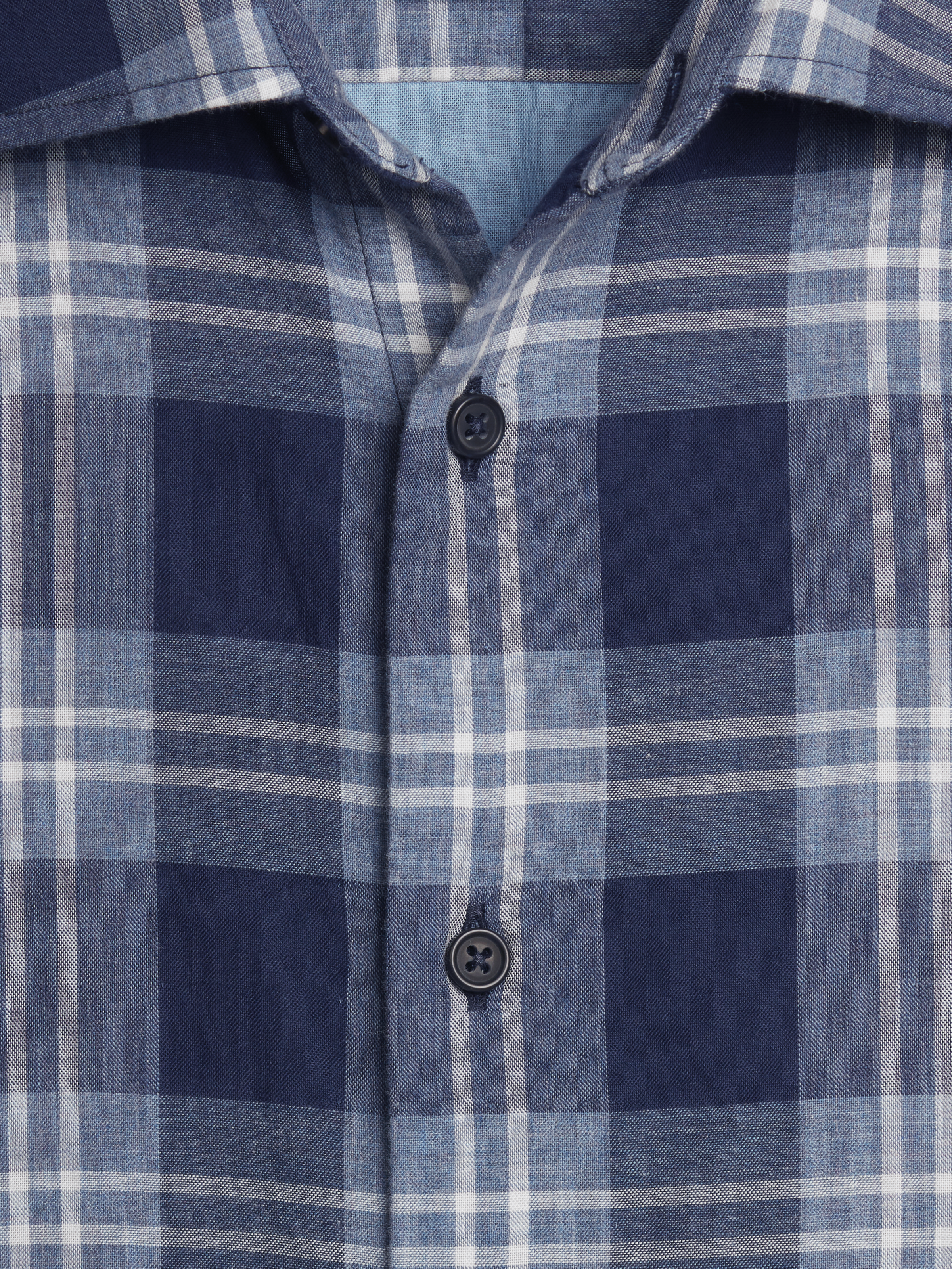 Modern Fit Double-Faced Plaid Button Up Shirt