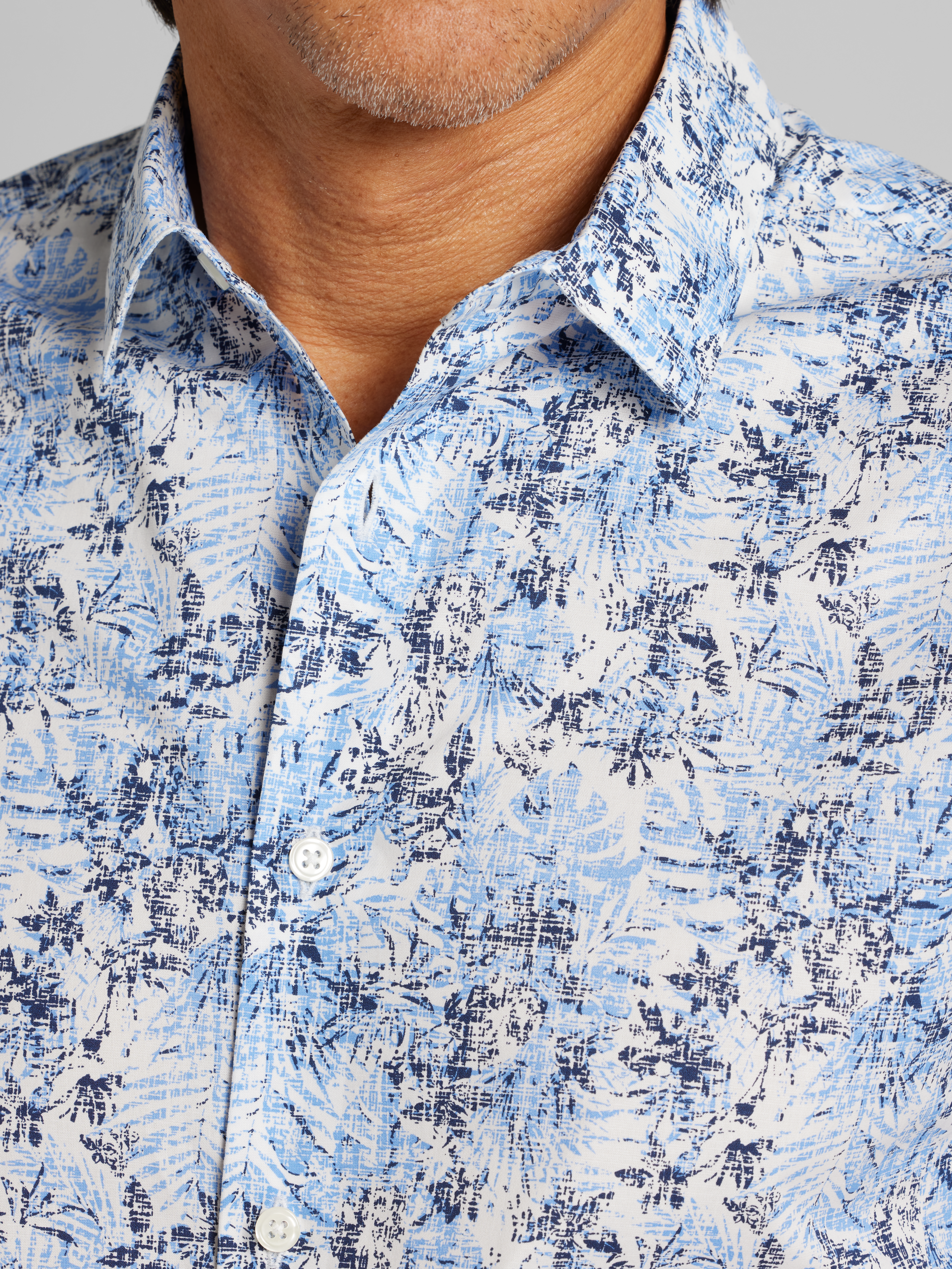CHILLFLEX Slim Fit Performance 4-Way Stretch Button Up Shirt