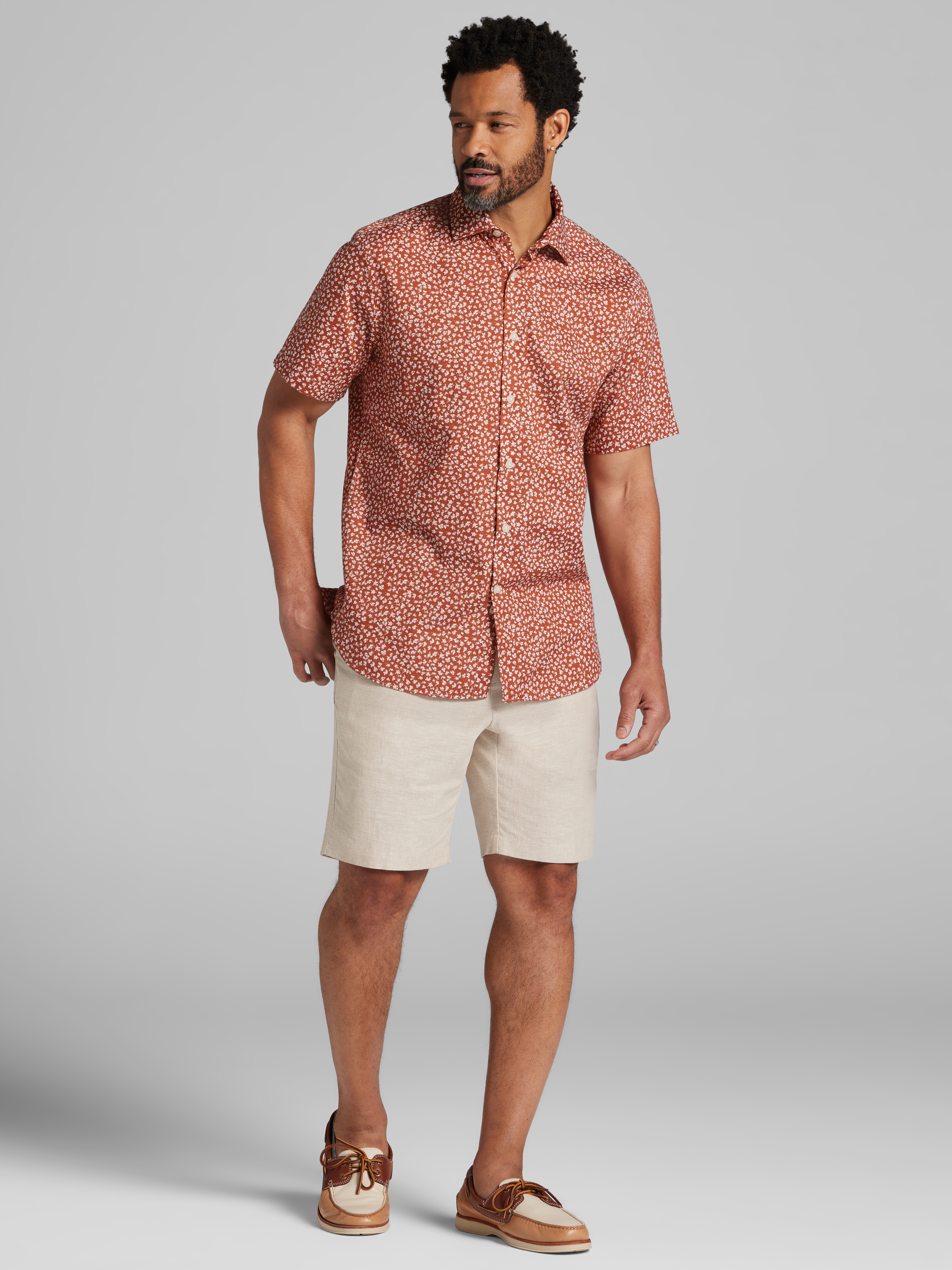 Modern Fit Short Sleeve Button Up Shirt