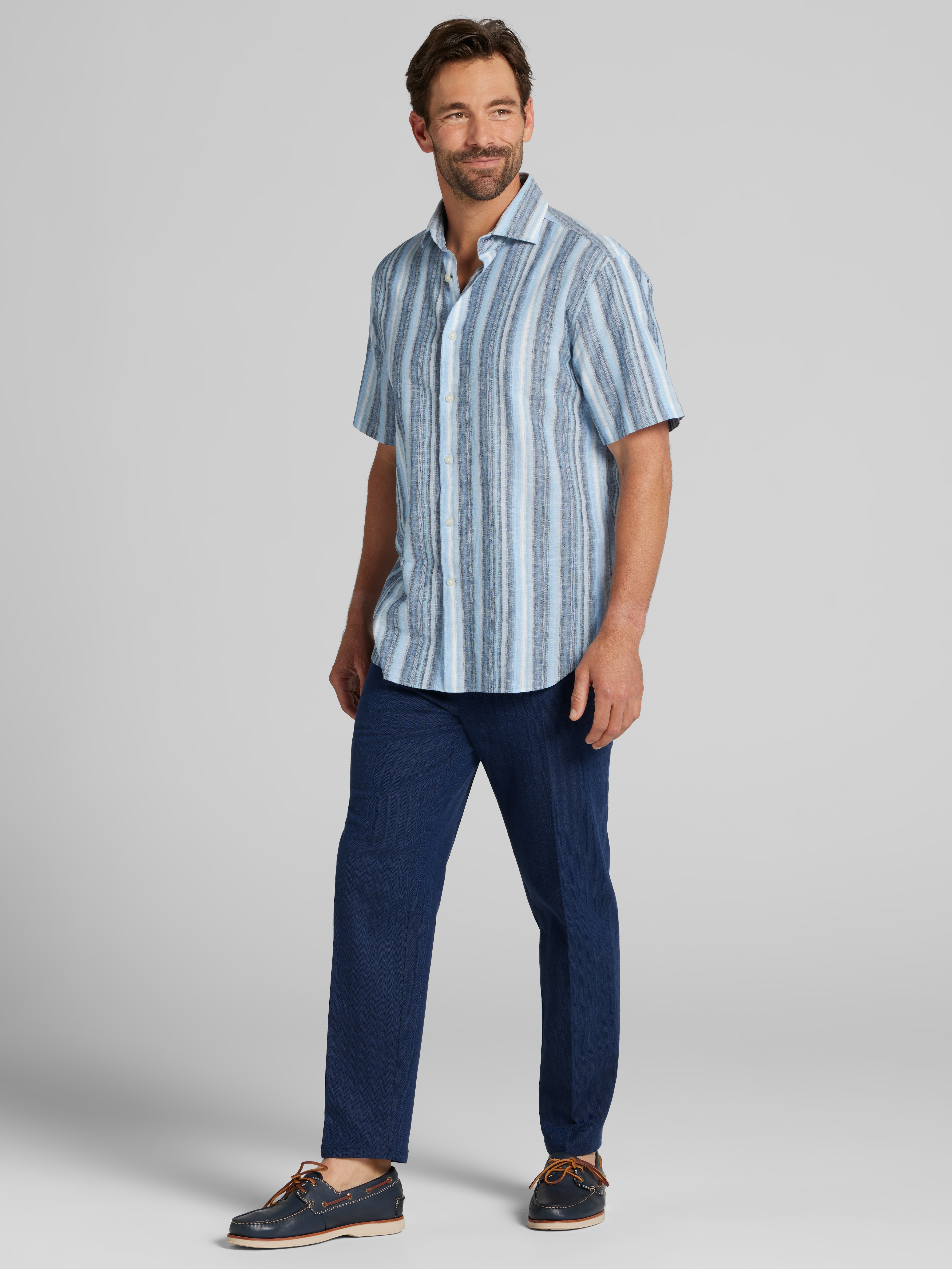 Modern Fit Short Sleeve Linen Blend Button Up Shirt