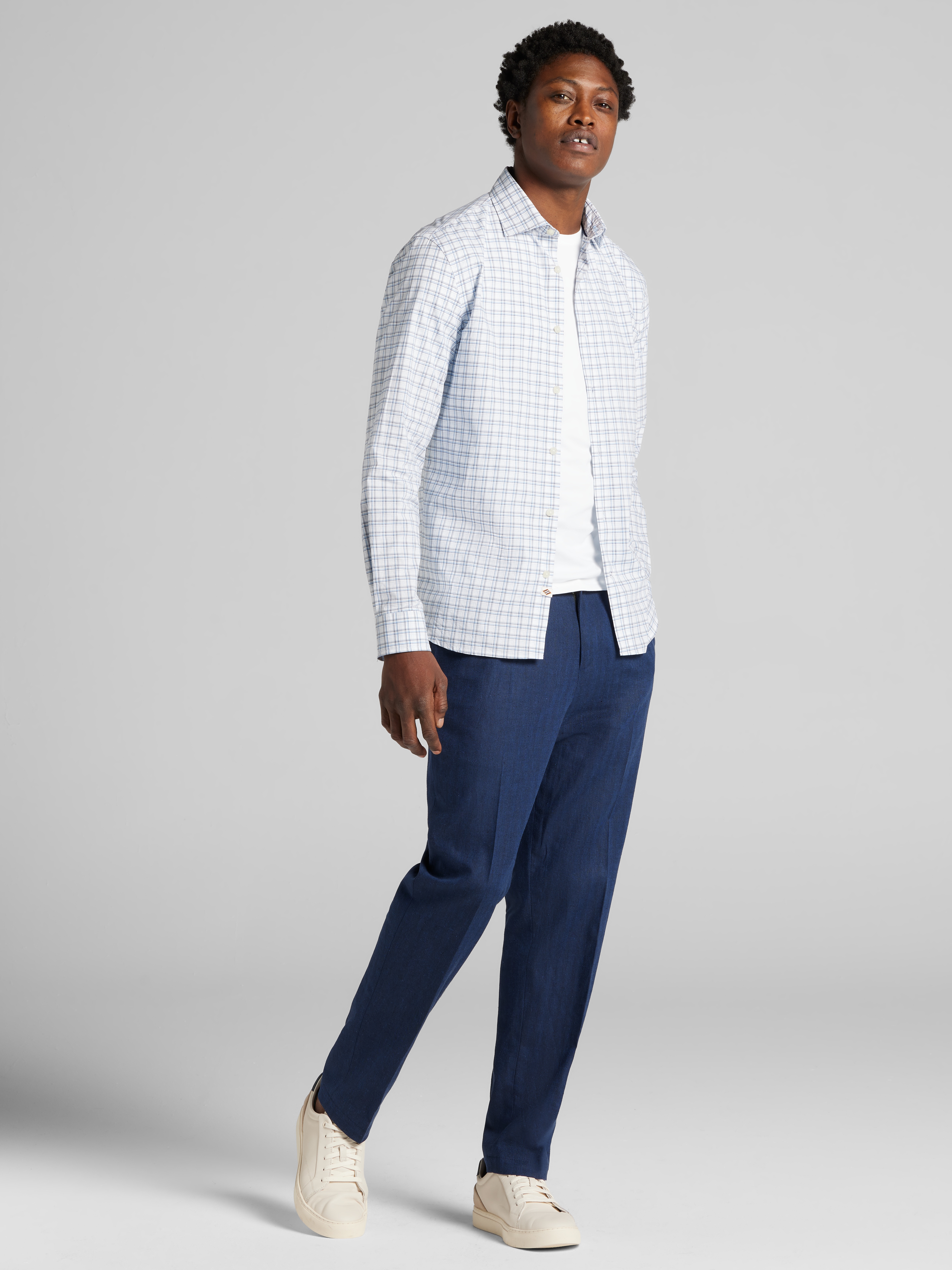 Modern Fit Button Up Shirt