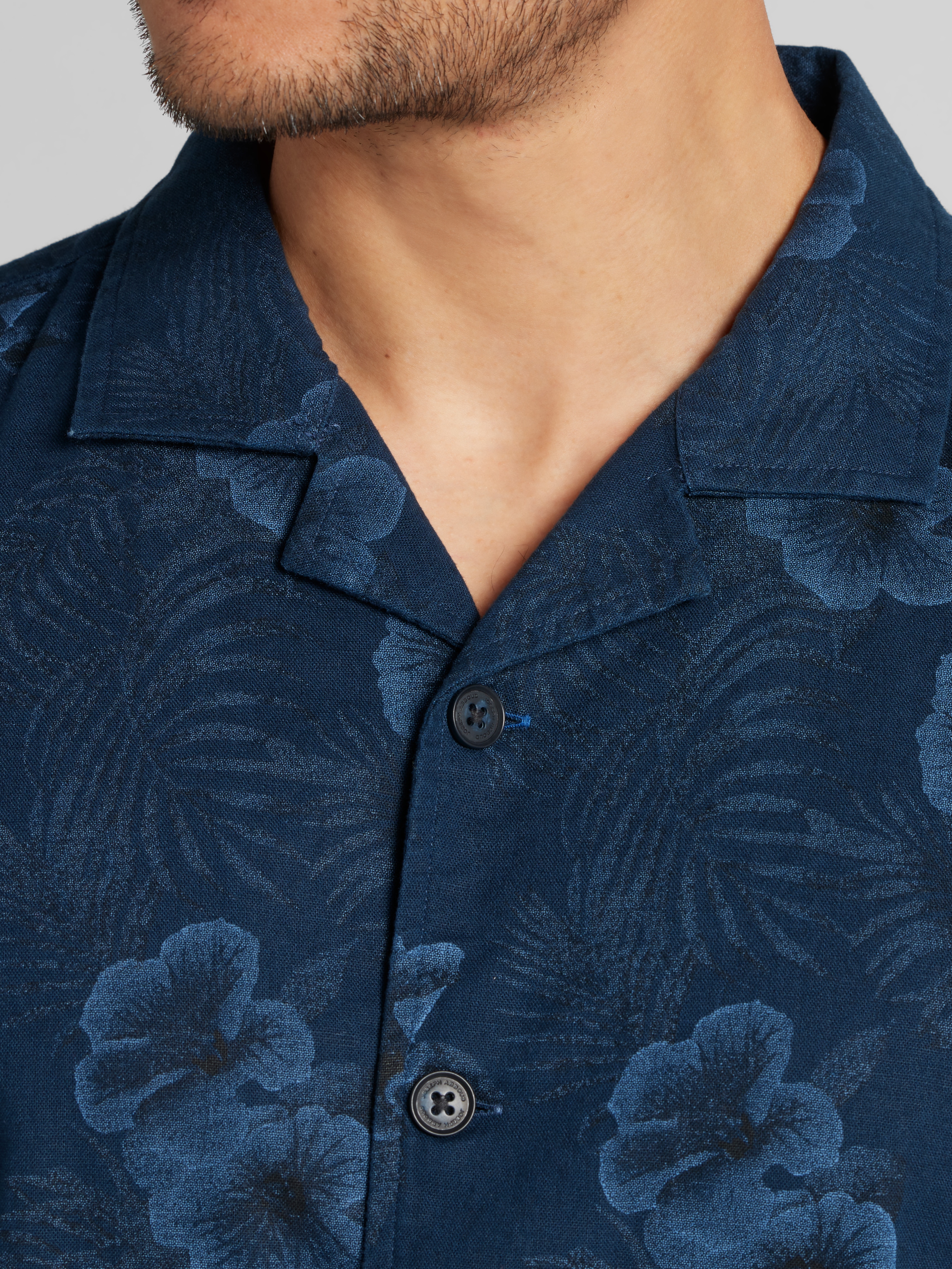 Modern Fit Hibiscus Linen Blend Camp Shirt