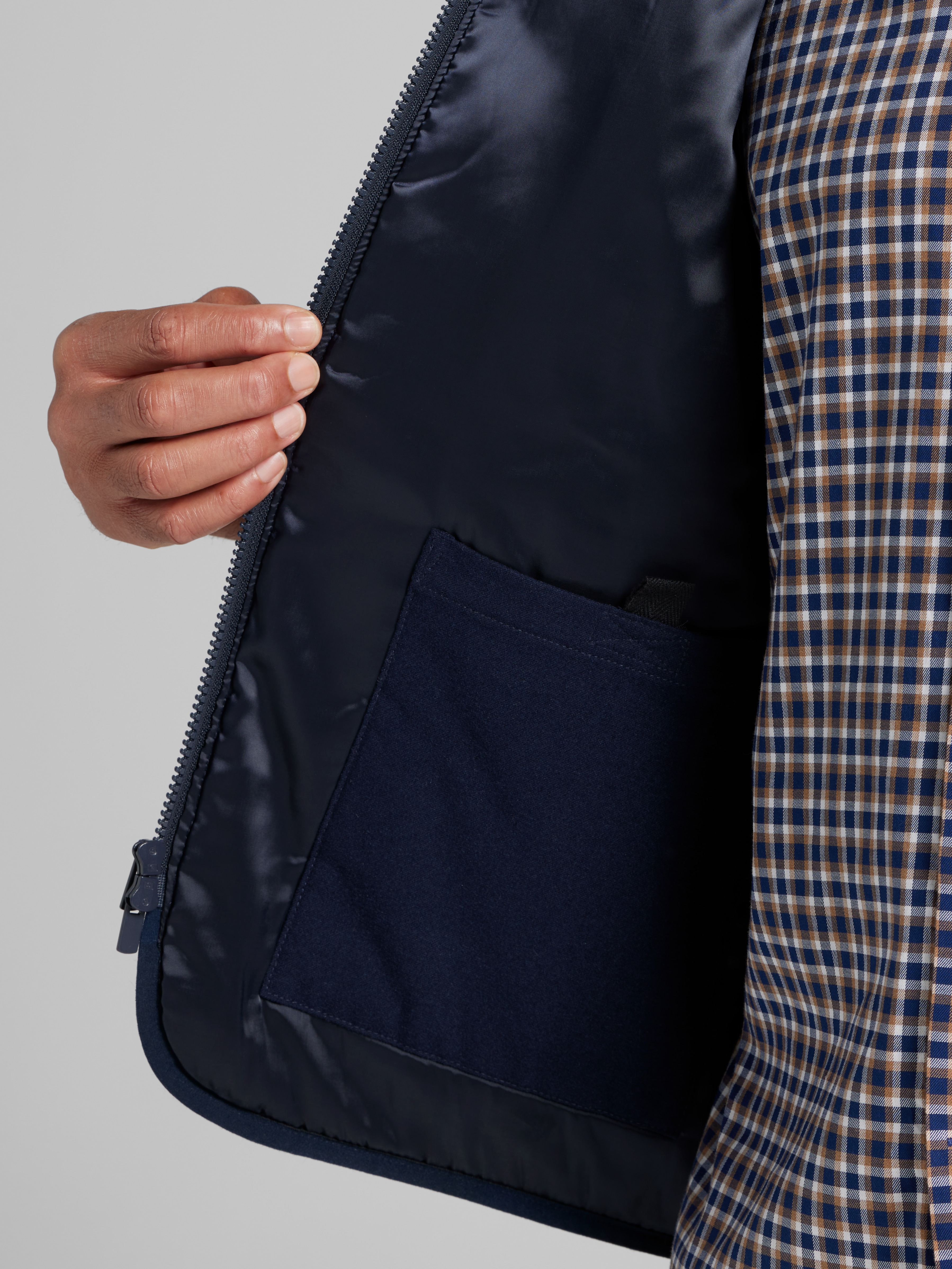 Modern Fit Casual Vest