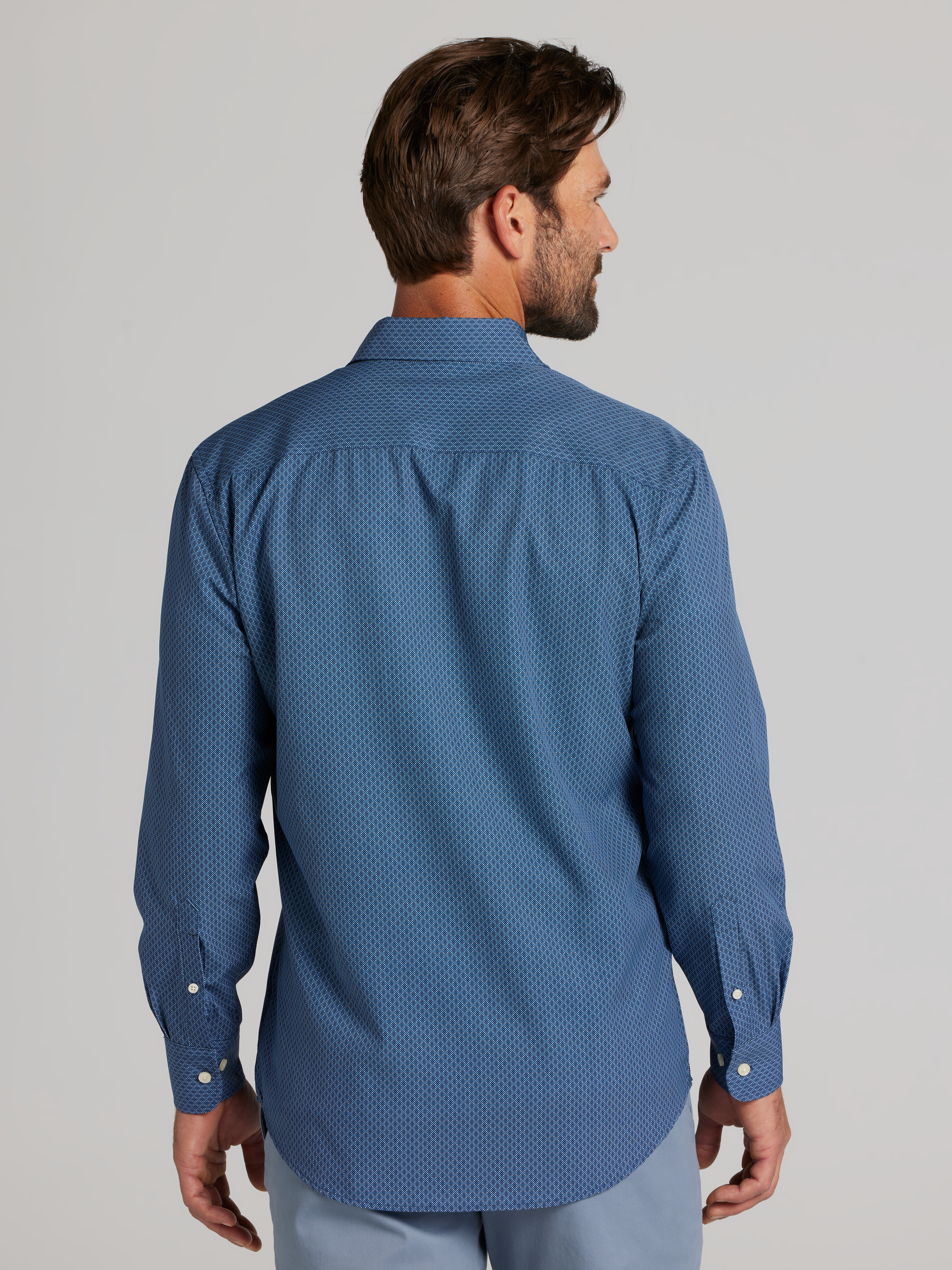 CHILLFLEX Modern Fit 4-Way Stretch Button Up Shirt