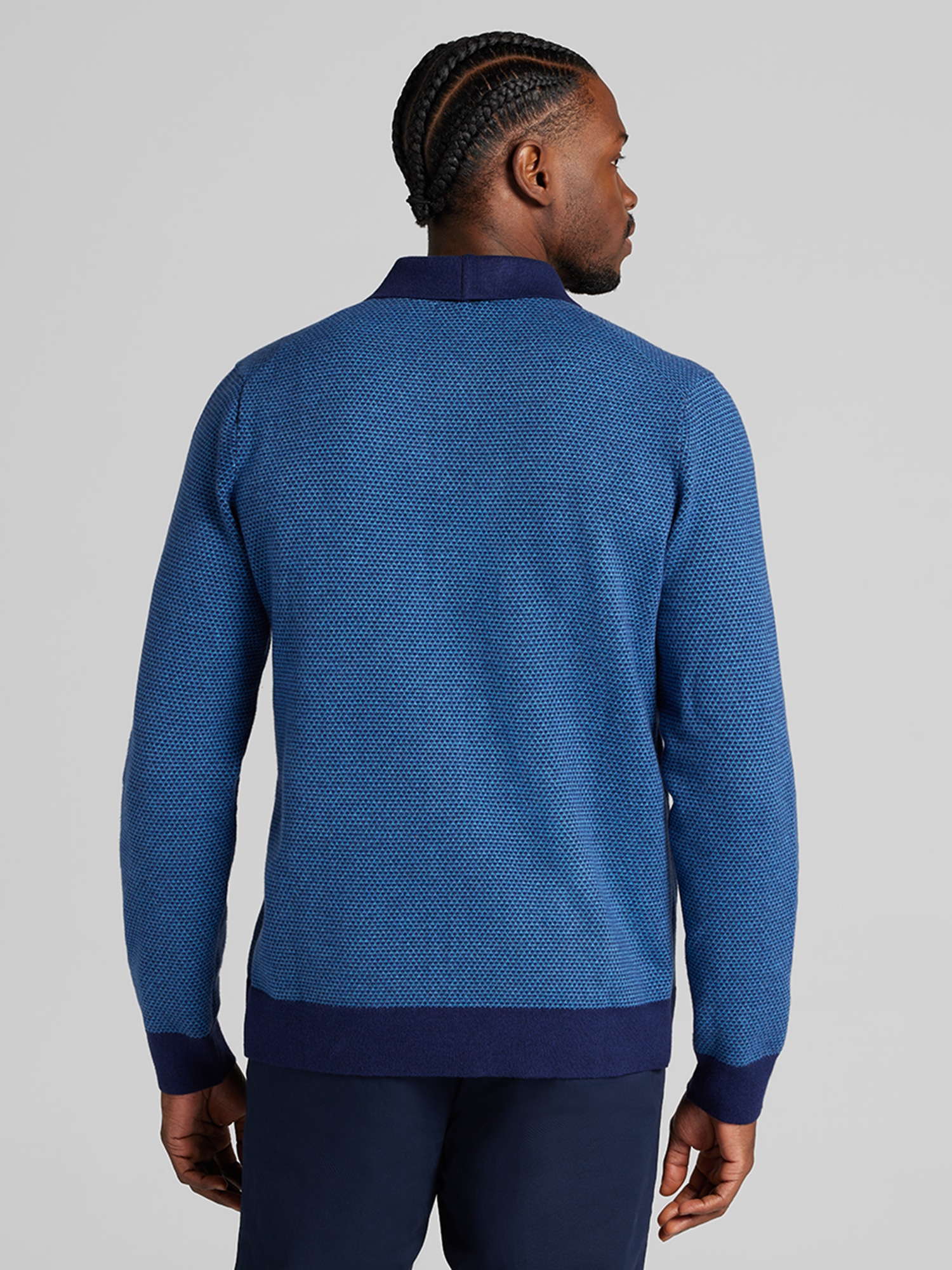 Modern Fit Jacquard Shirt Front Sweater