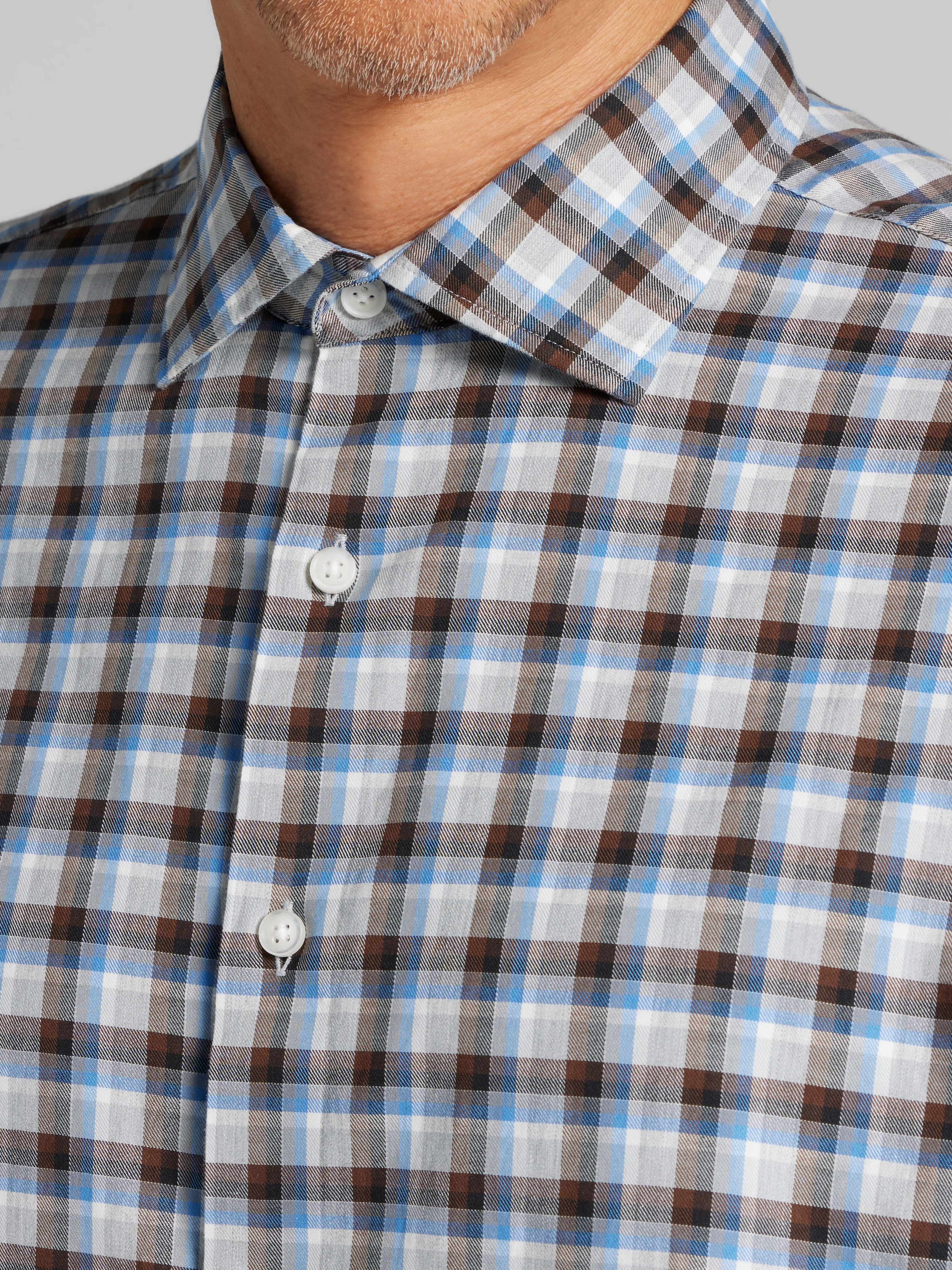 Classic Fit Plaid Button Up Shirt